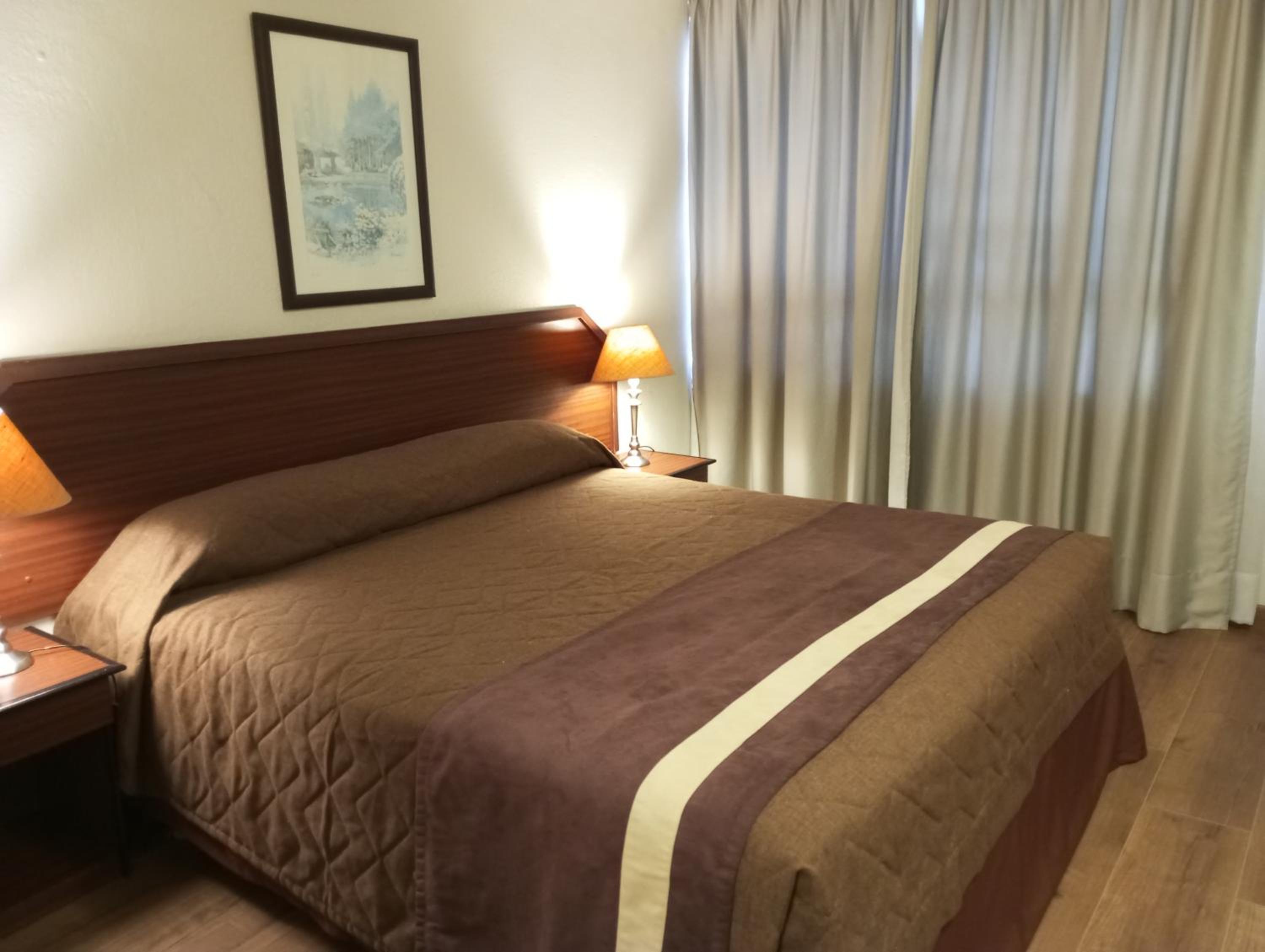 Standard Double Room - Photo 4