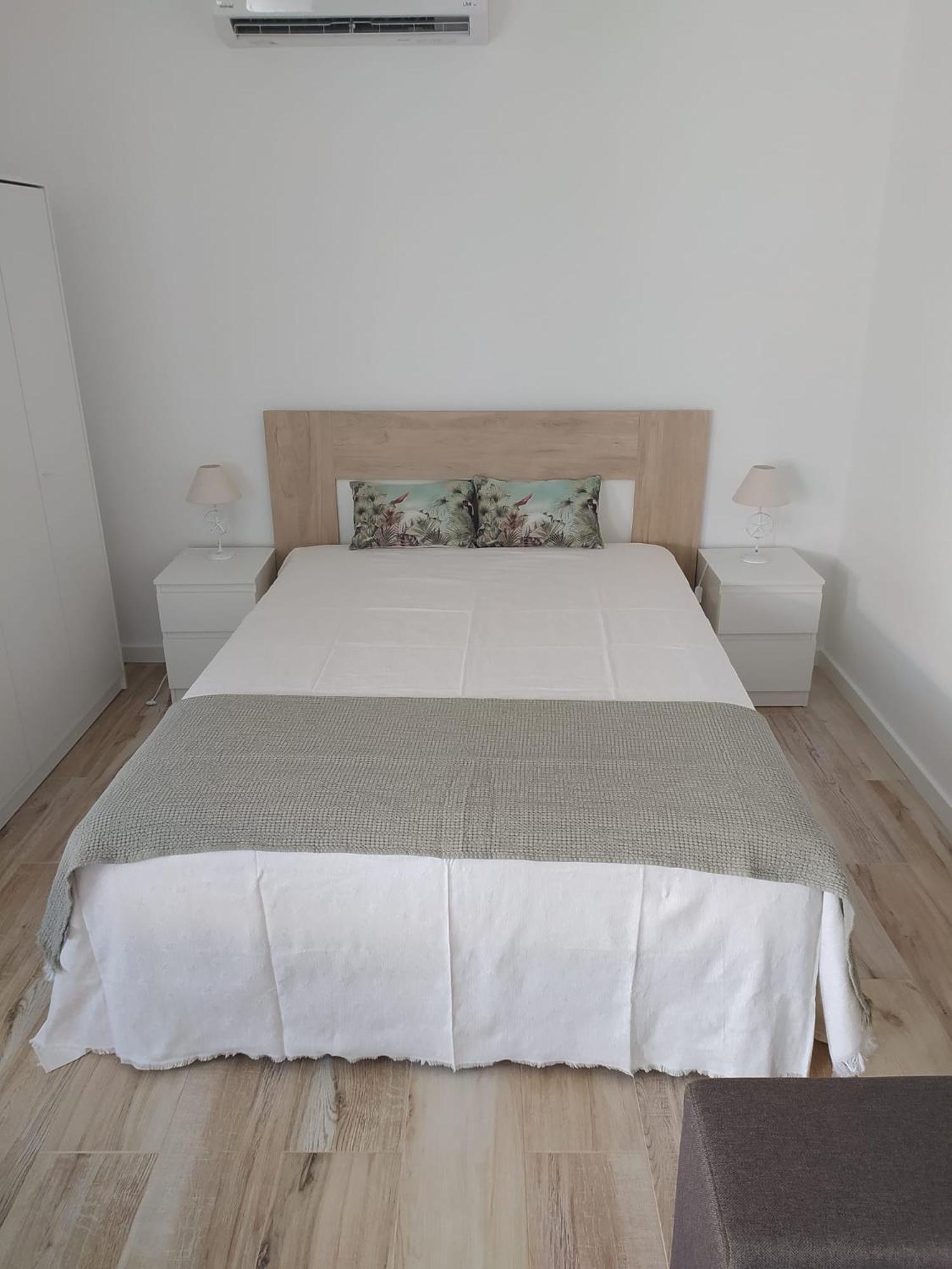 One-Bedroom House photo 1