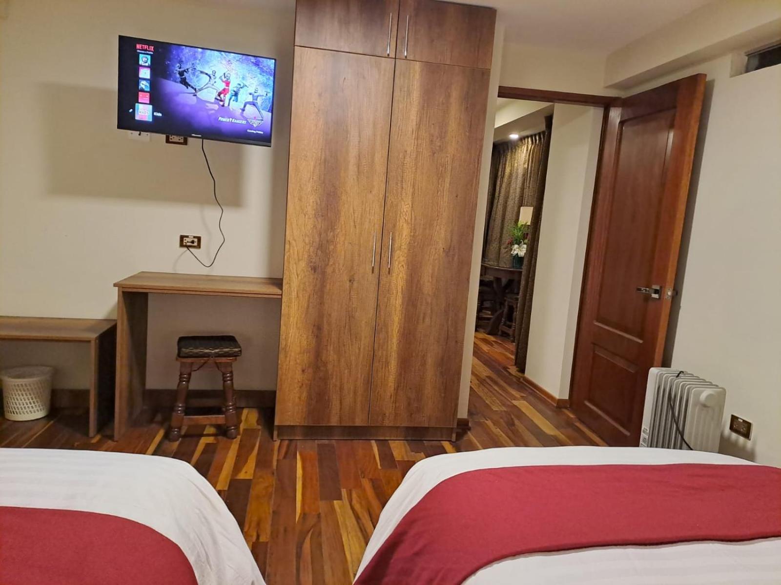 Two-Bedroom Apartment photo 2