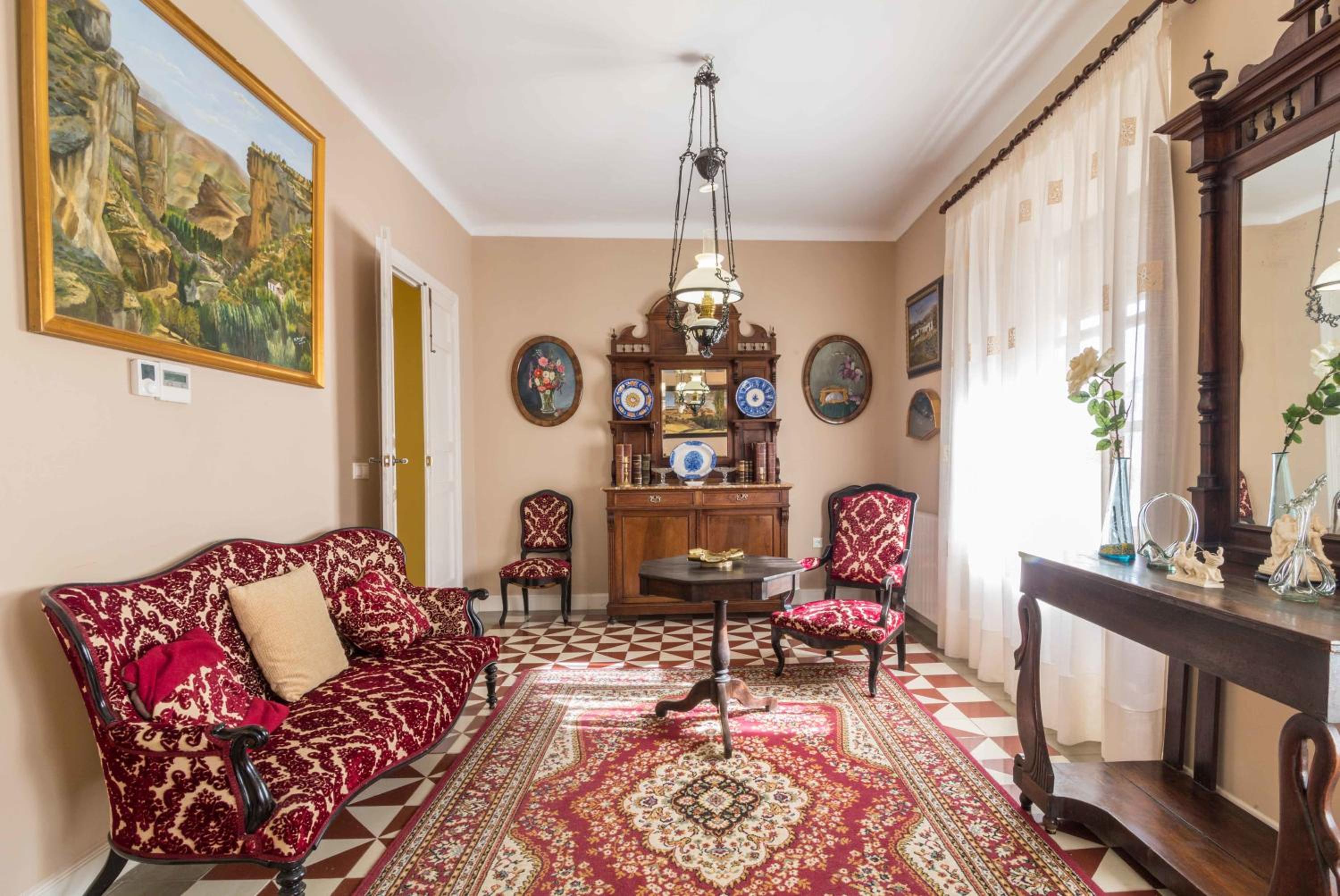 Two-Bedroom Apartment - Photo 8