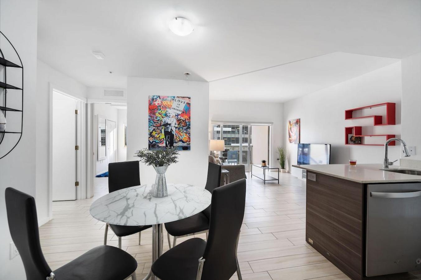 Apartment photo 3