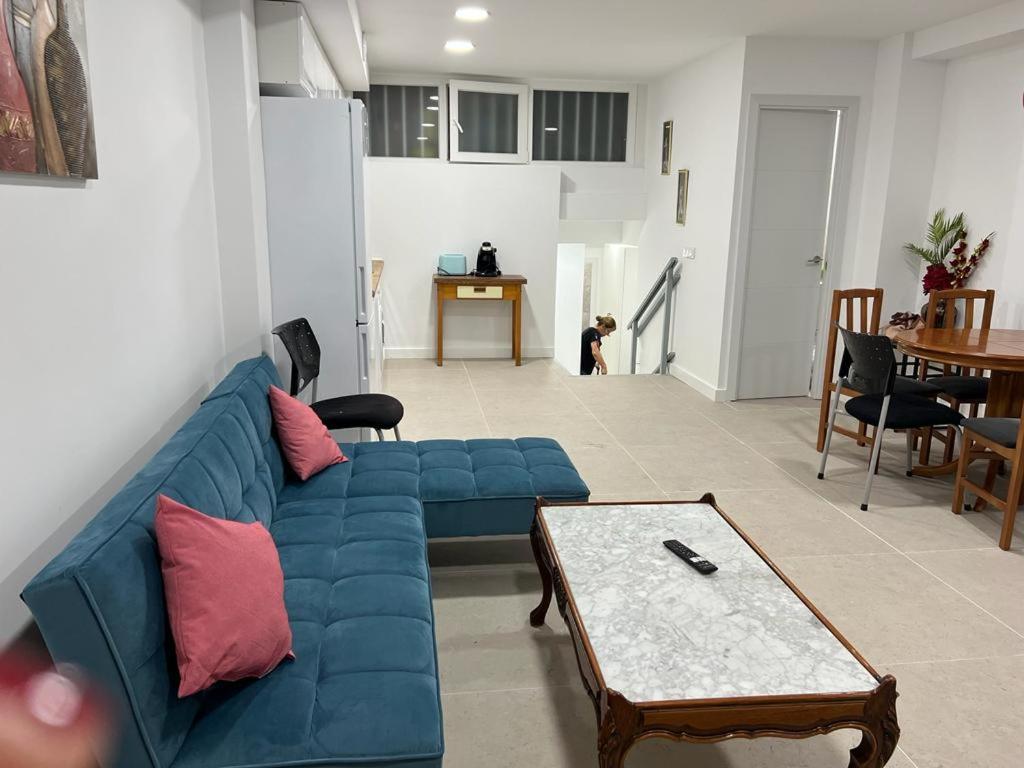 Three-Bedroom Apartment photo 2