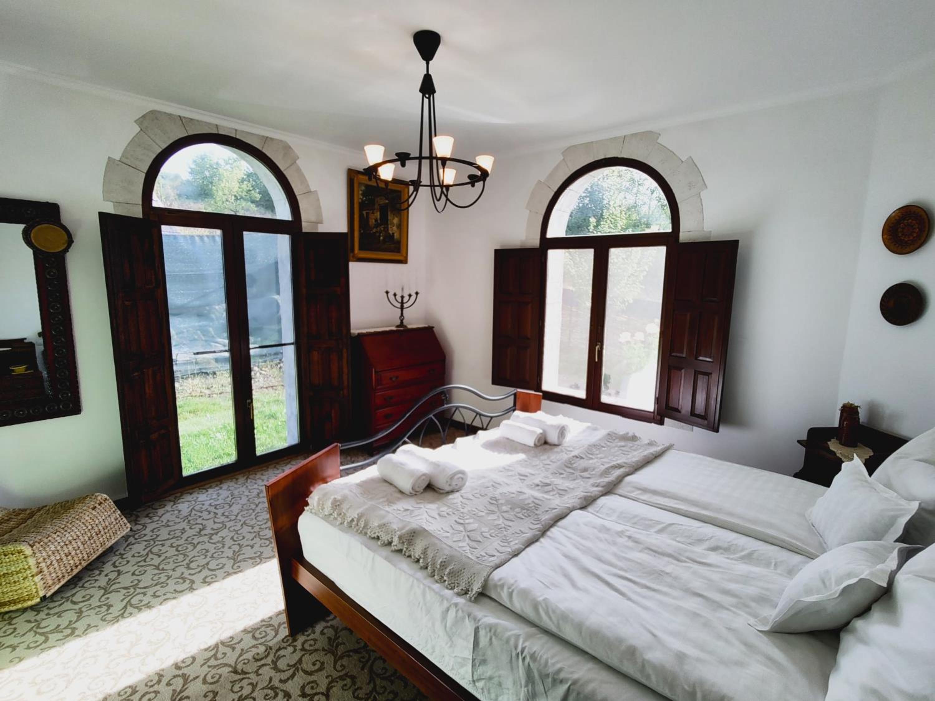 Three-Bedroom Villa photo 1
