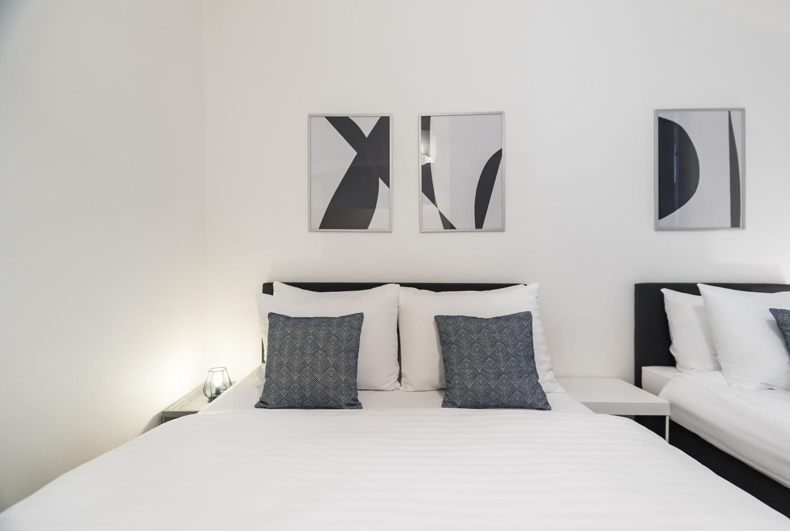 Superior Apartment