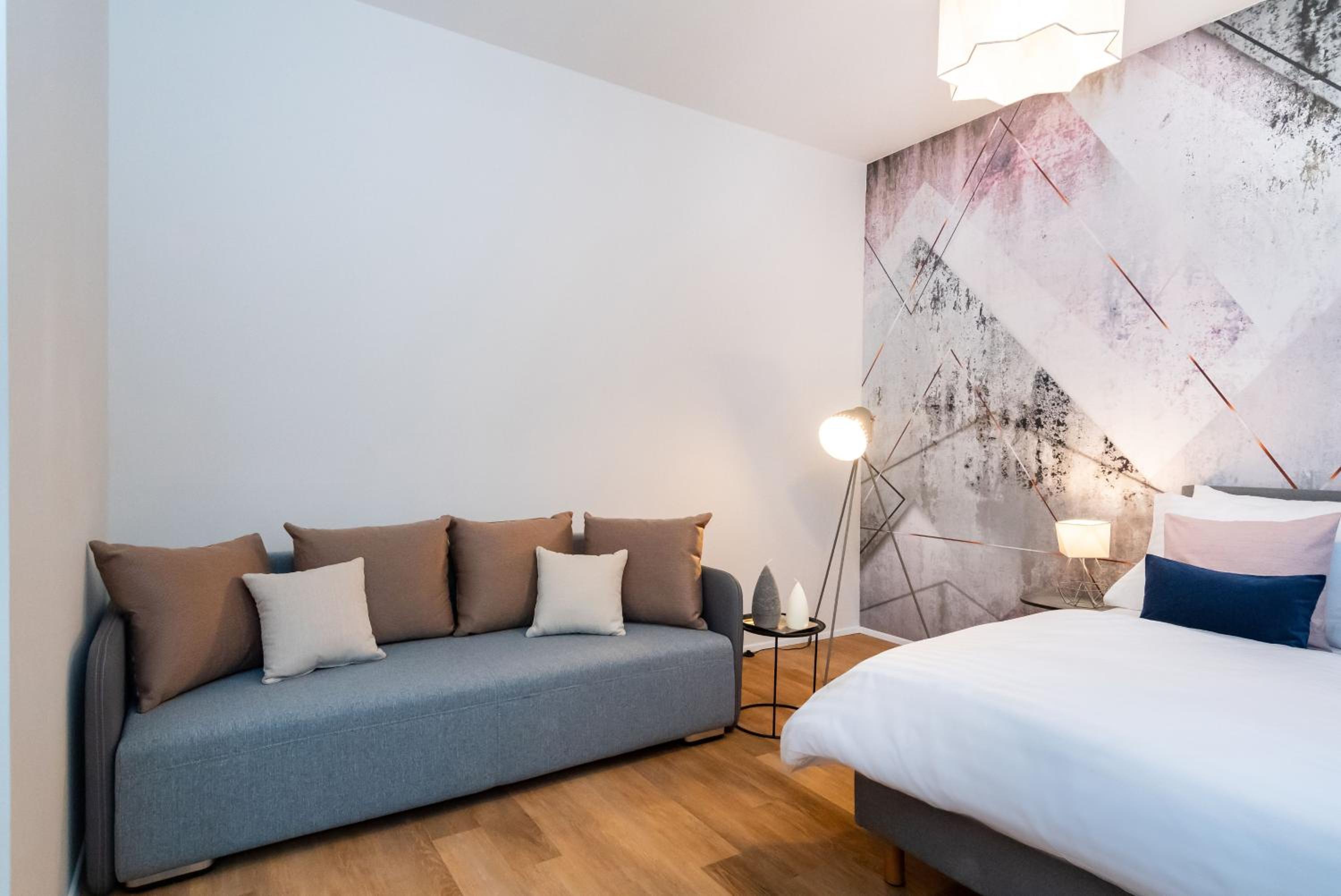 Design Apartment (4 Adults)
