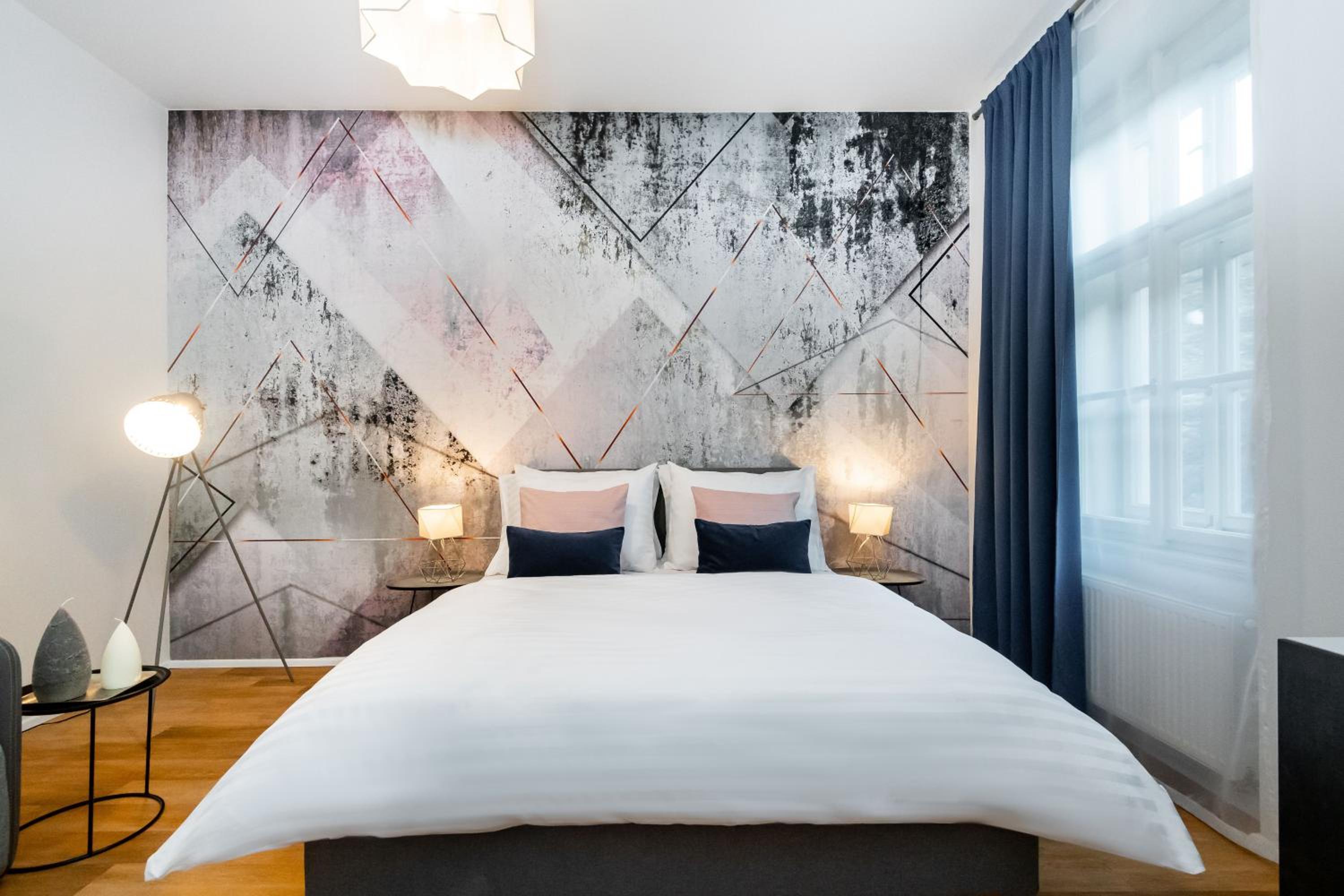 Design Apartment (4 Adults)