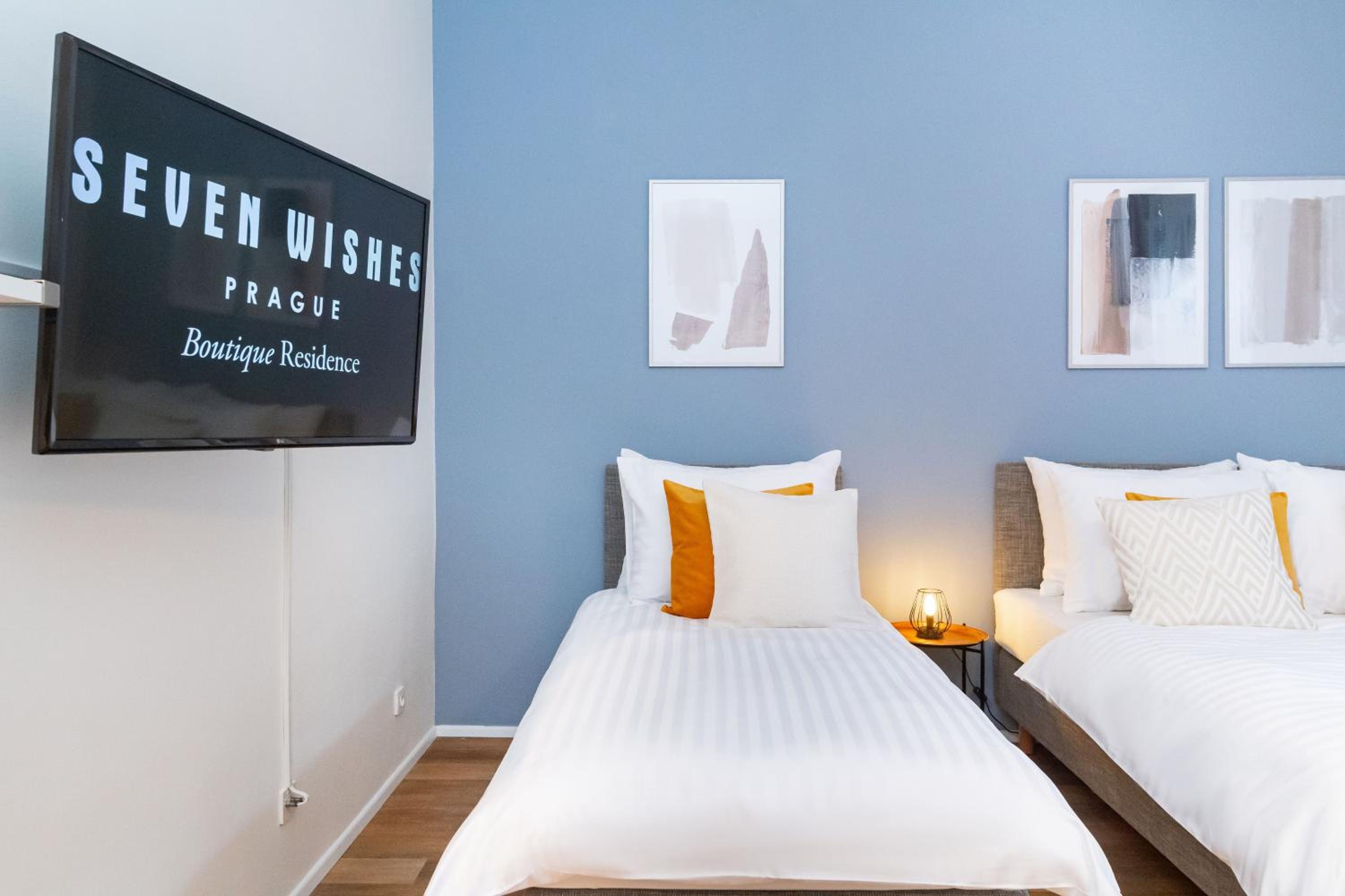 Deluxe Studio (4 Adults)
