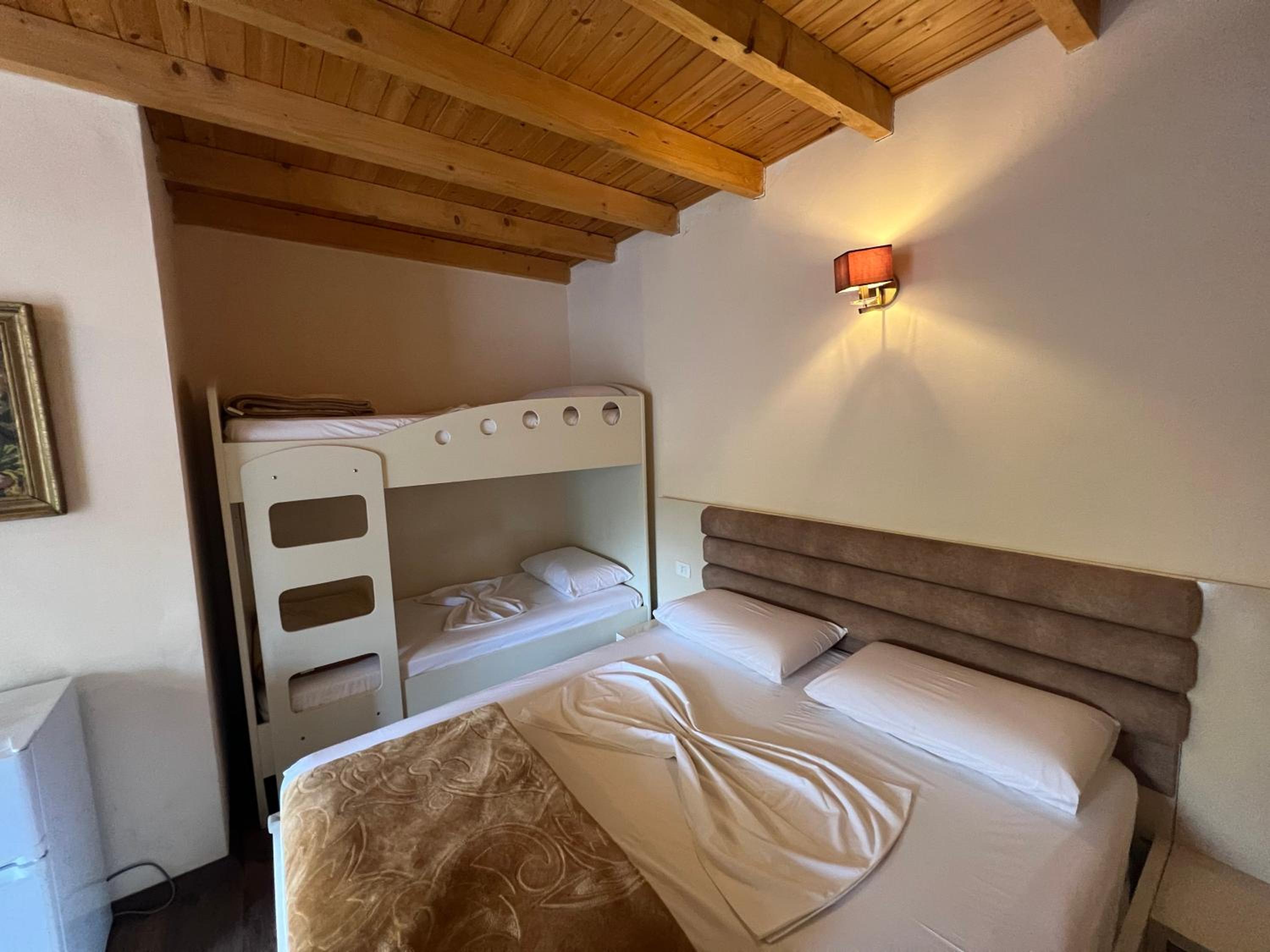 Comfort Quadruple Room photo 3