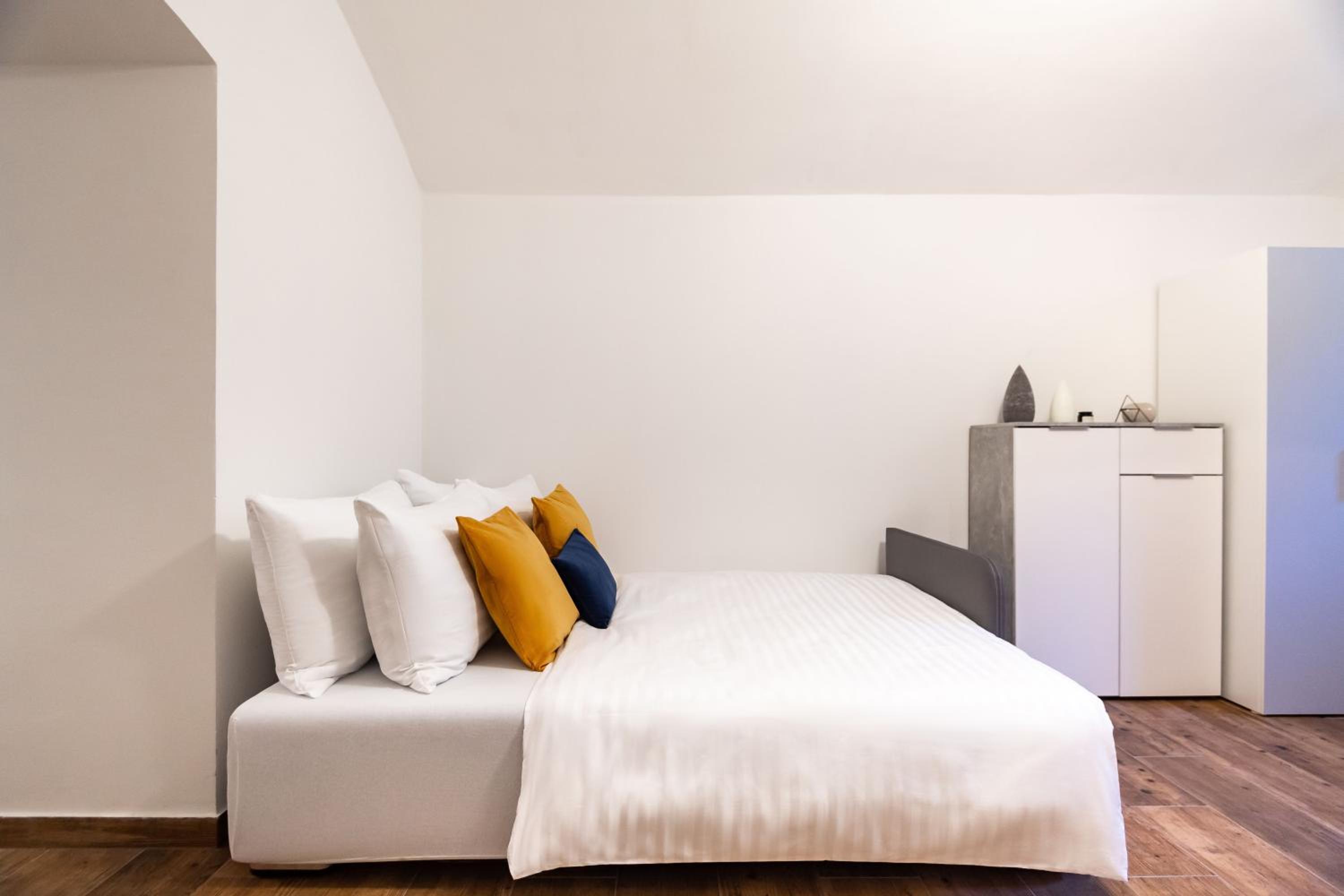 Basement One-Bedroom Apartment