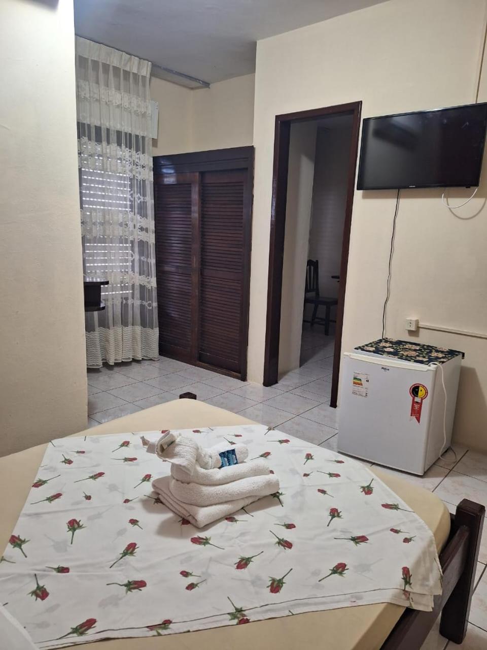 Standard Family Room photo 2