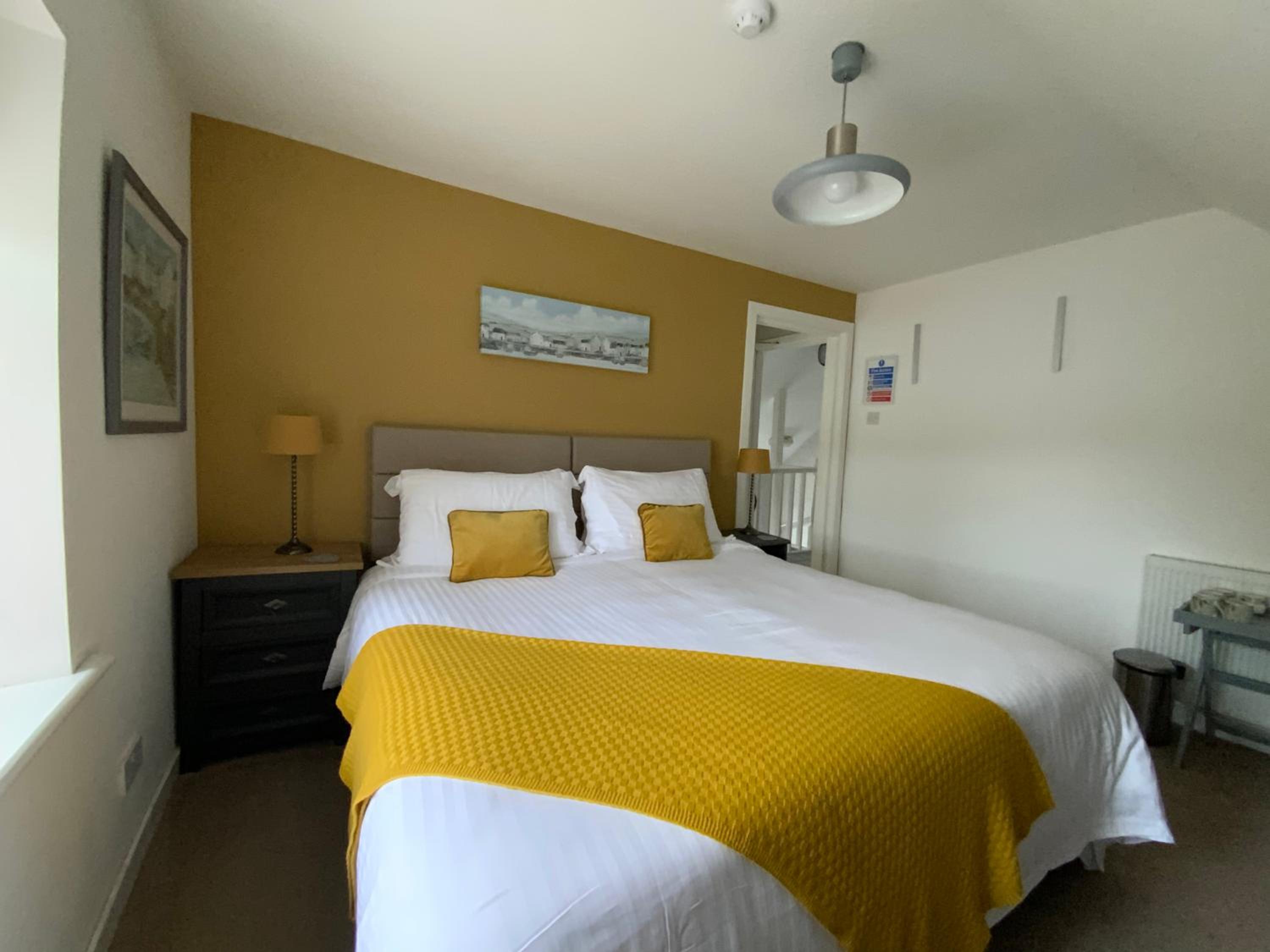 One-Bedroom Suite photo 1