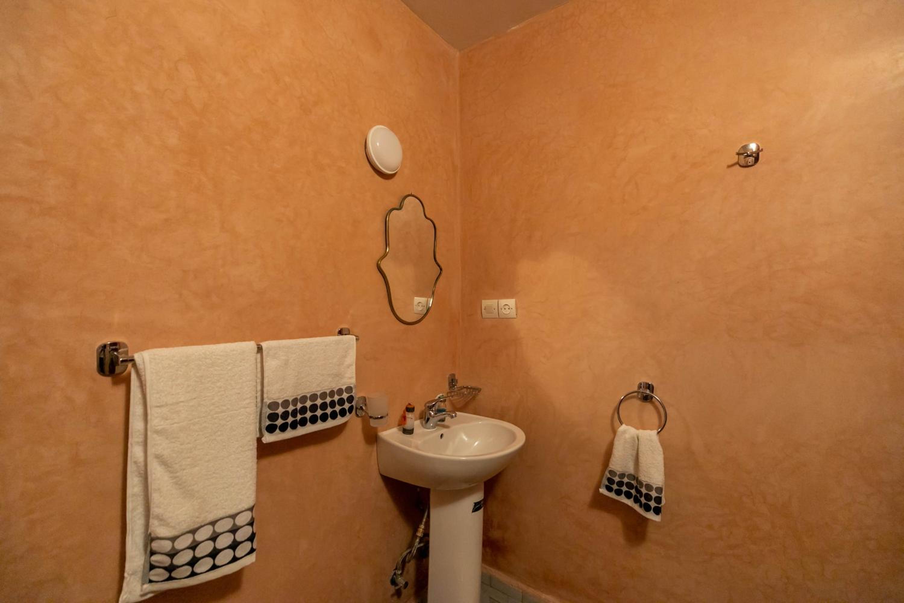 Triple Room with Balcony photo 3