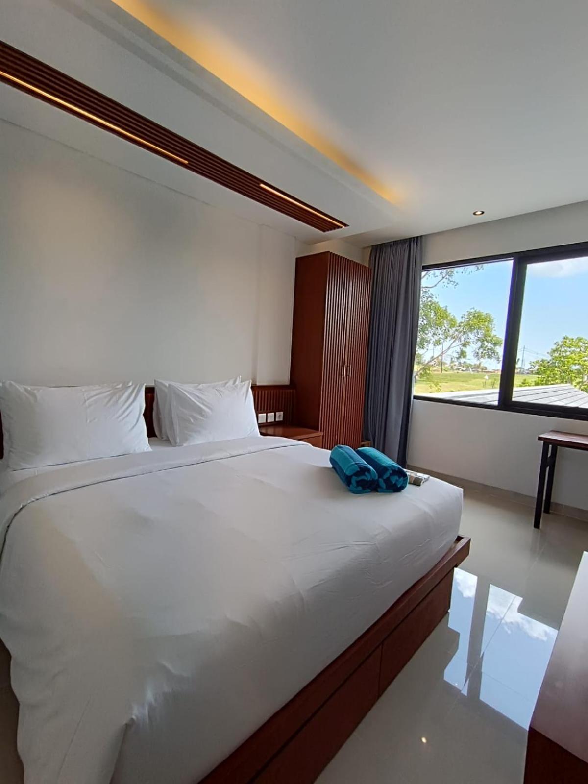 Deluxe Paripadi - Photo 1