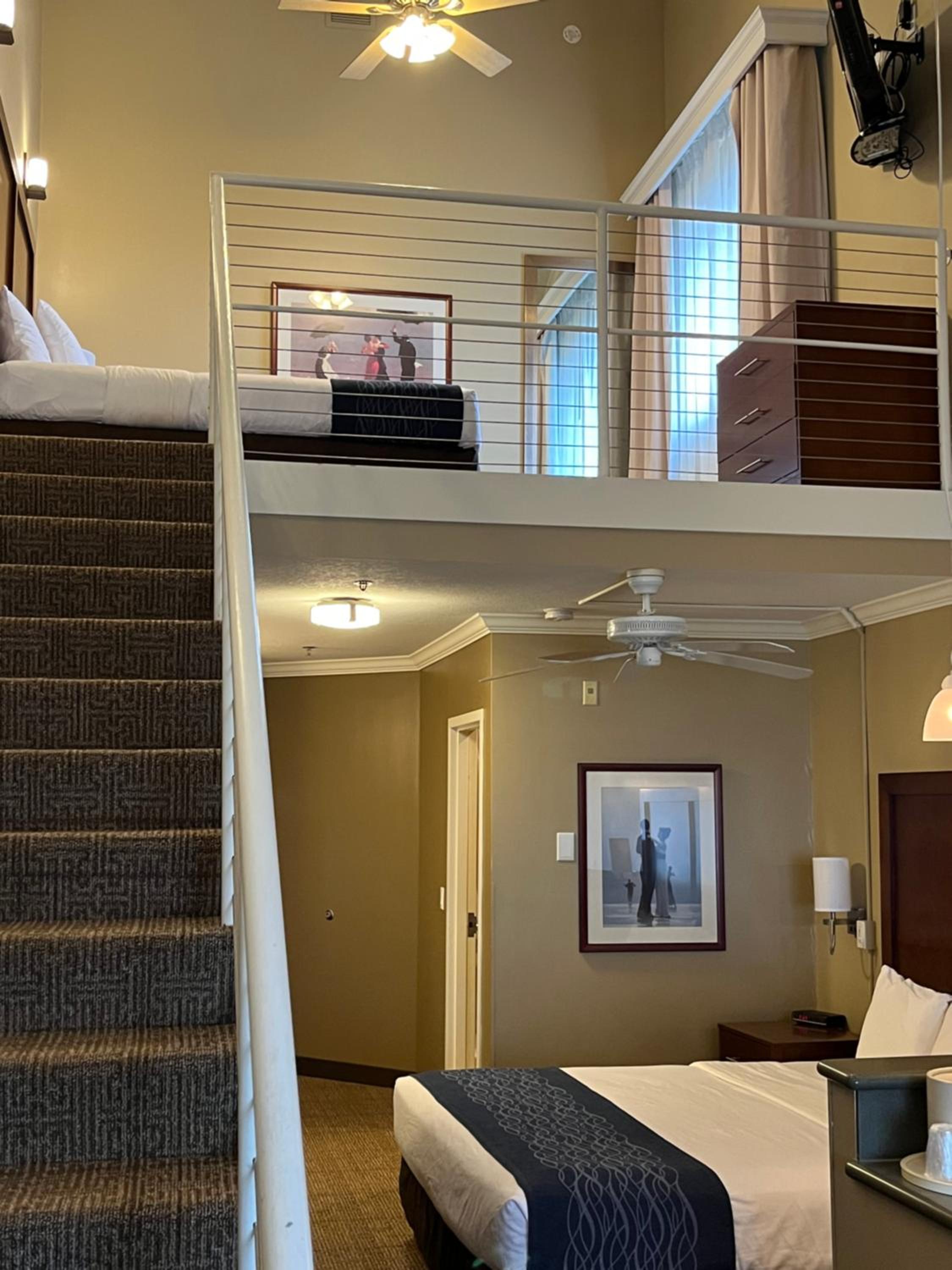 Family King Suite Room - Non Smoking
