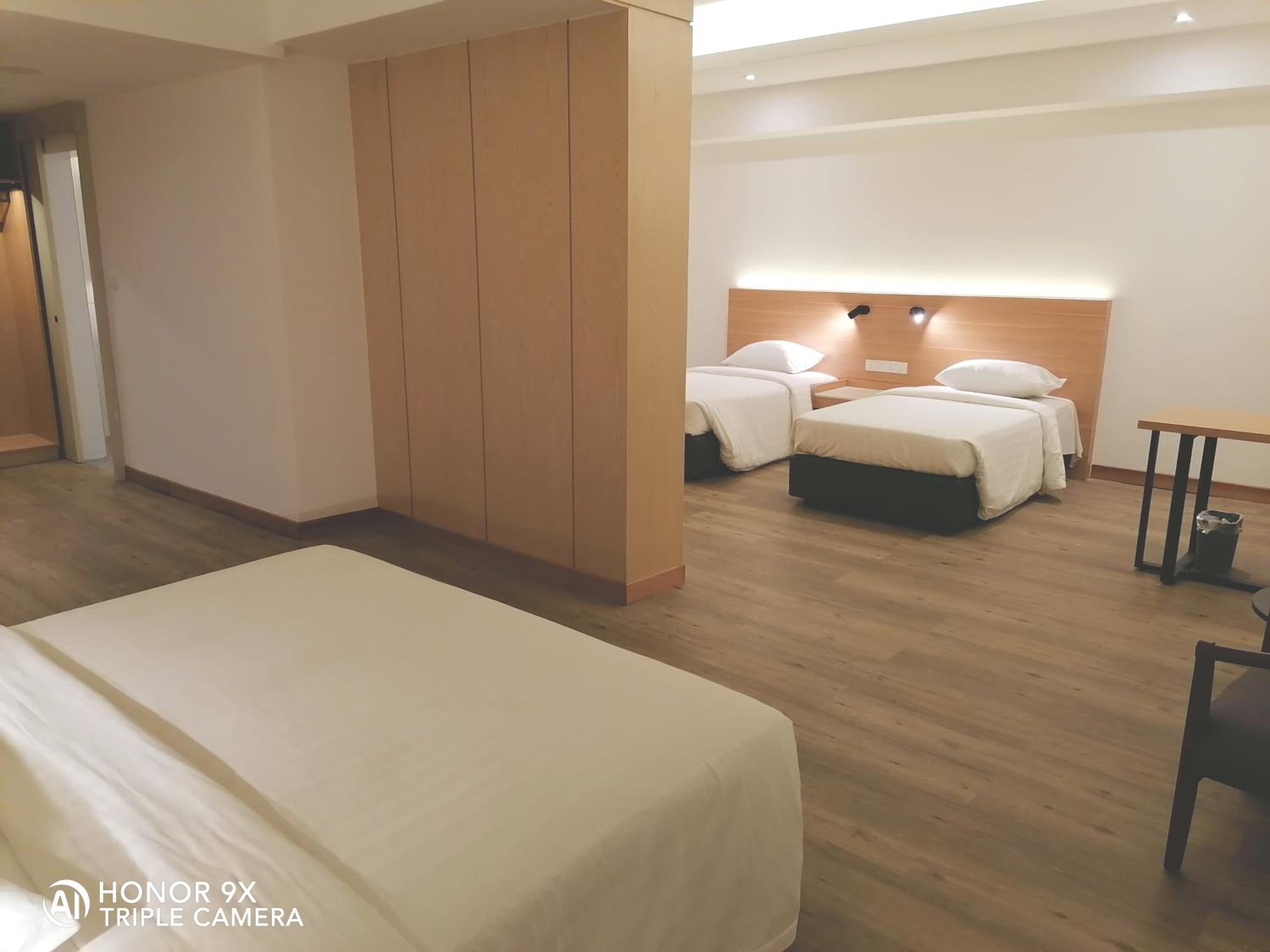 Deluxe Family Suite - New Renovated - Photo 1