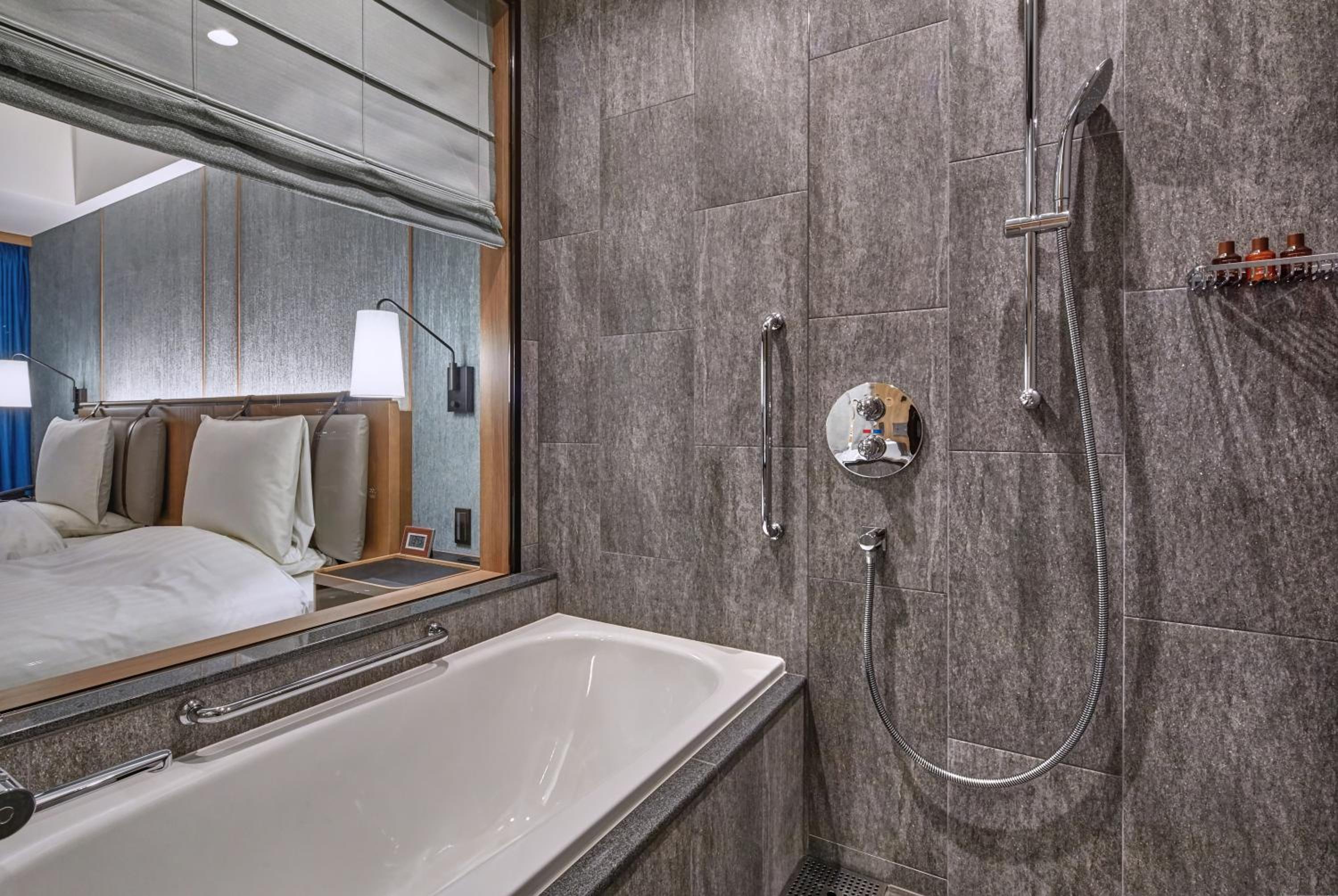 Superior Twin Room - Photo 5