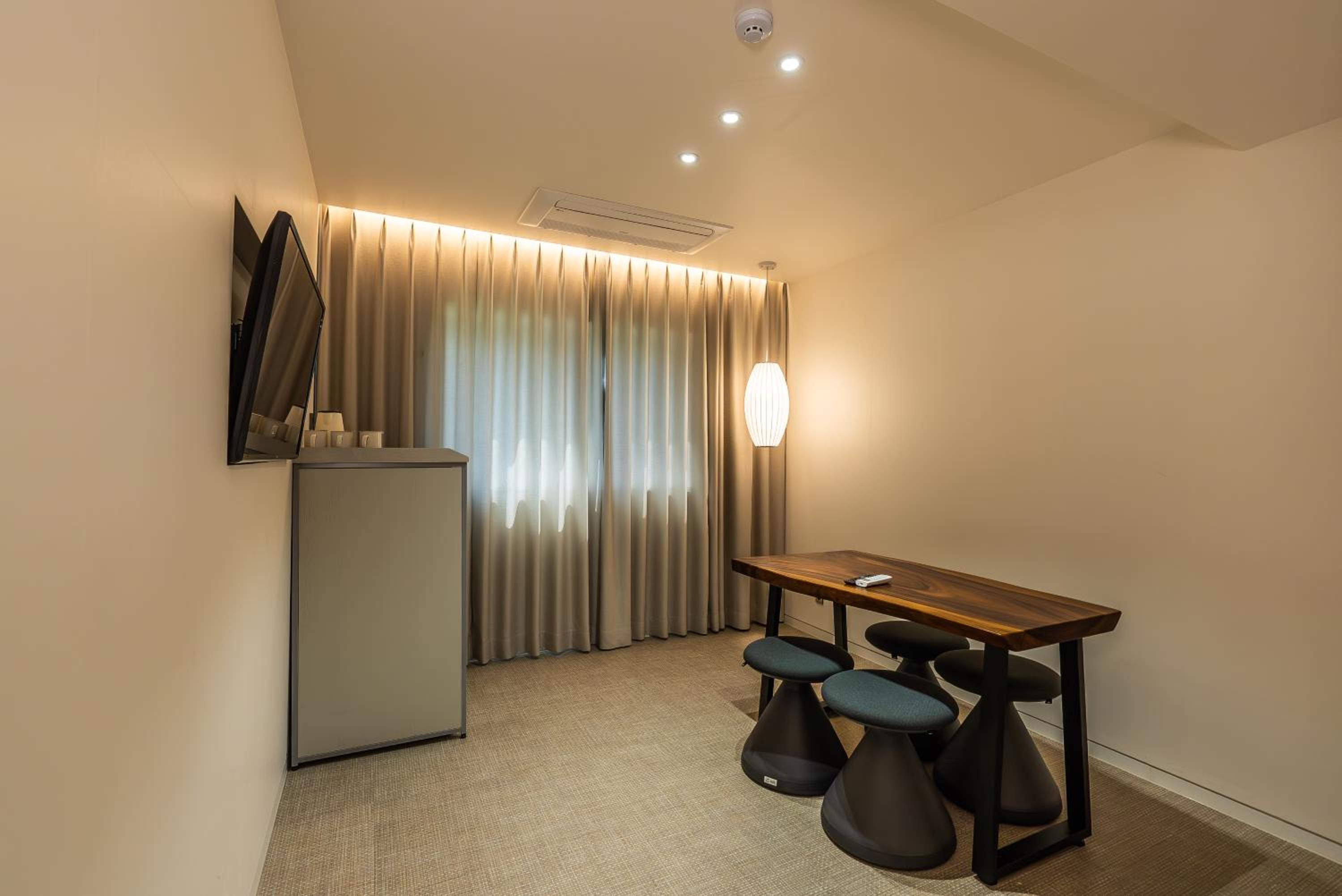 Family Suite - Photo 10