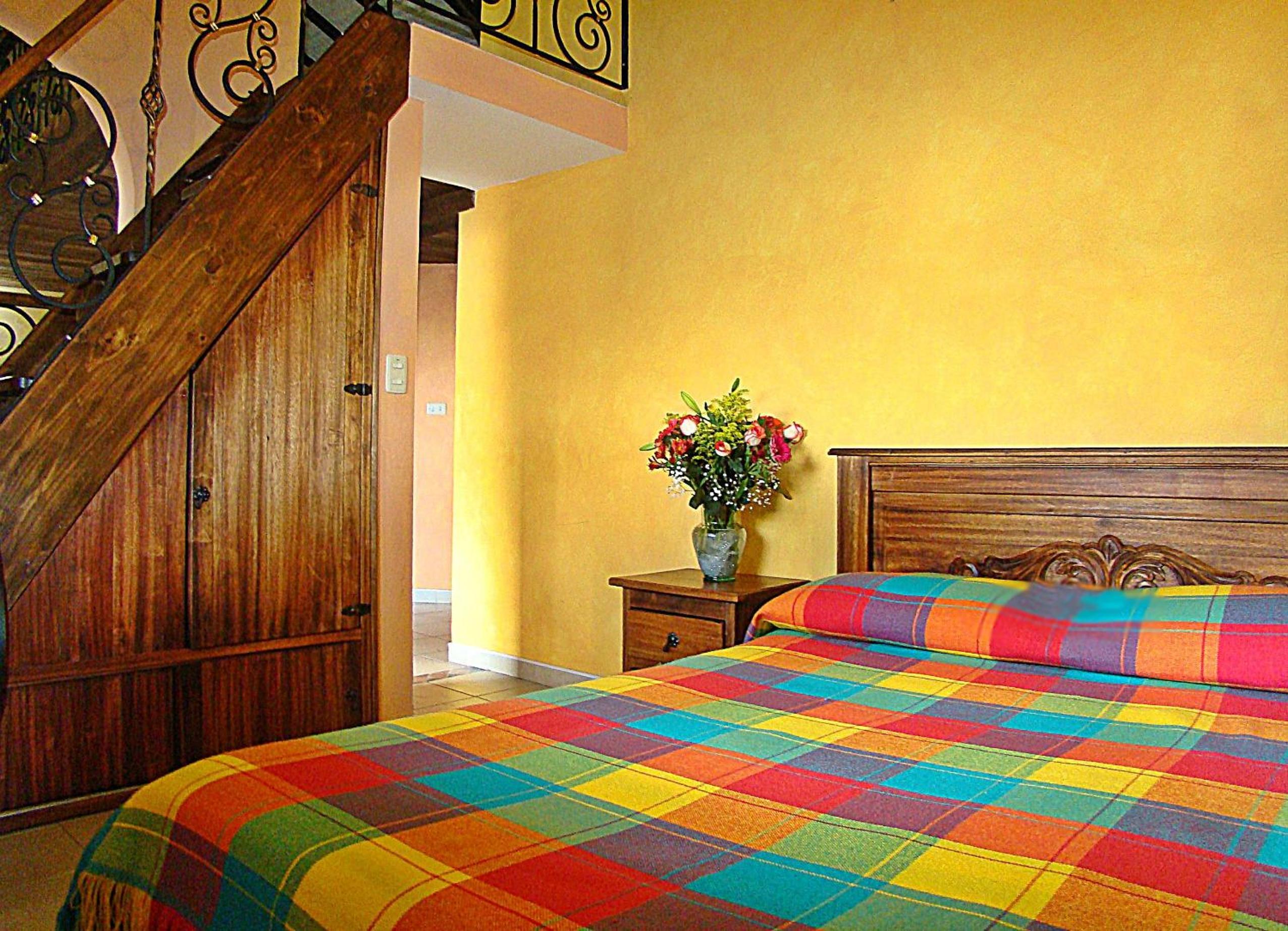 Apartment with Mountain View photo 3