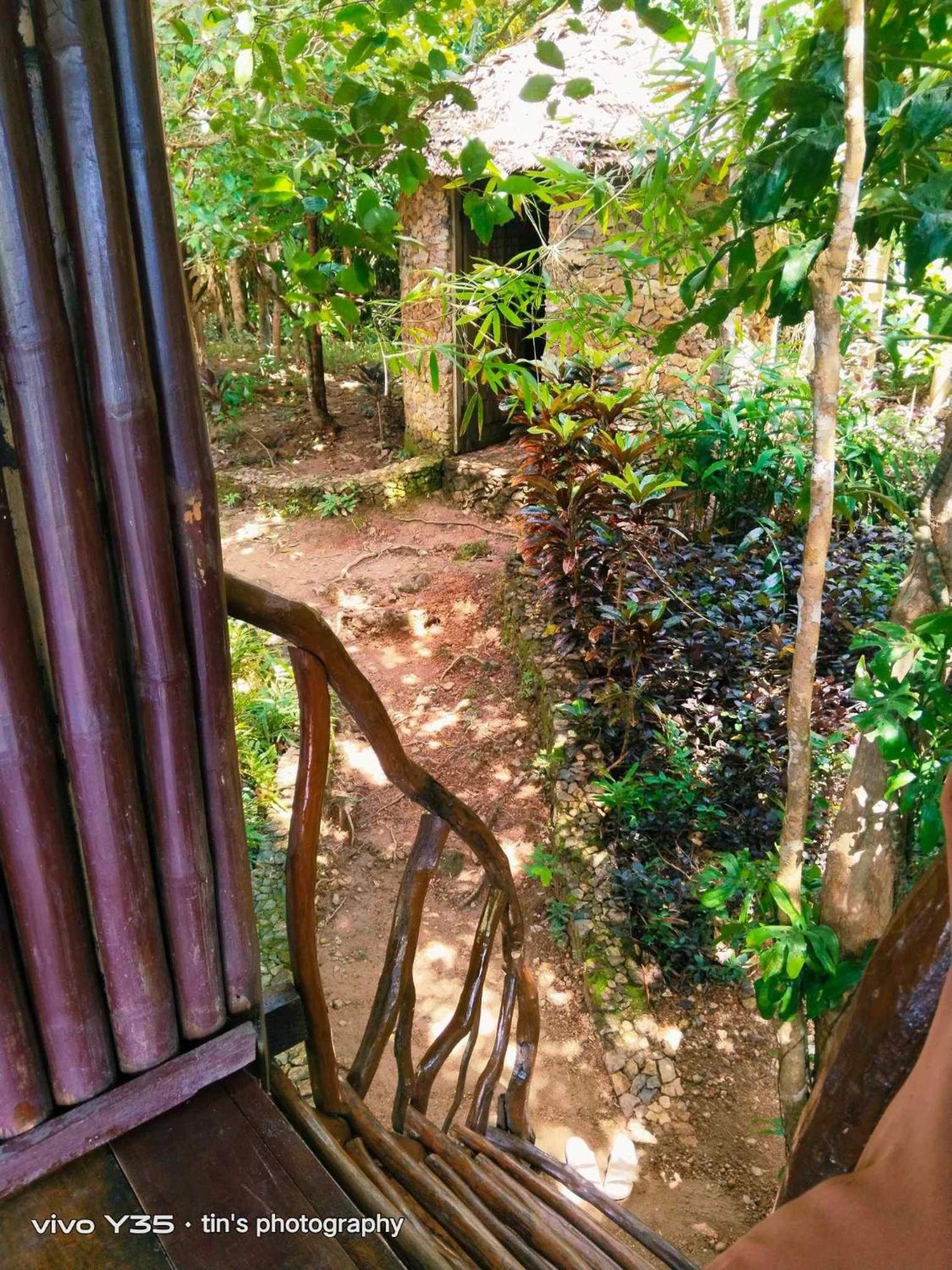 Deluxe Double Room with Balcony and Sea View - Photo 17