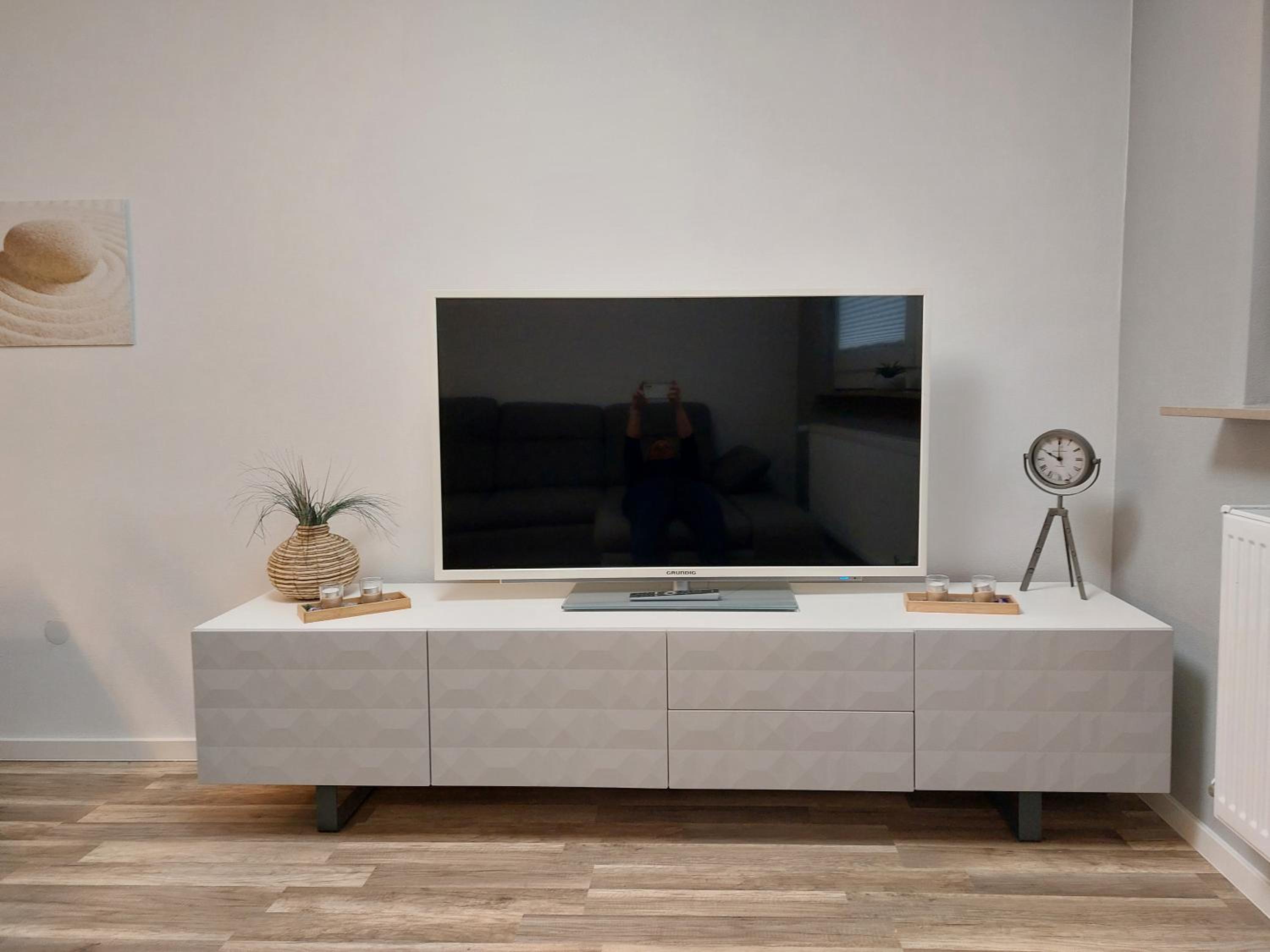 Apartment photo 2