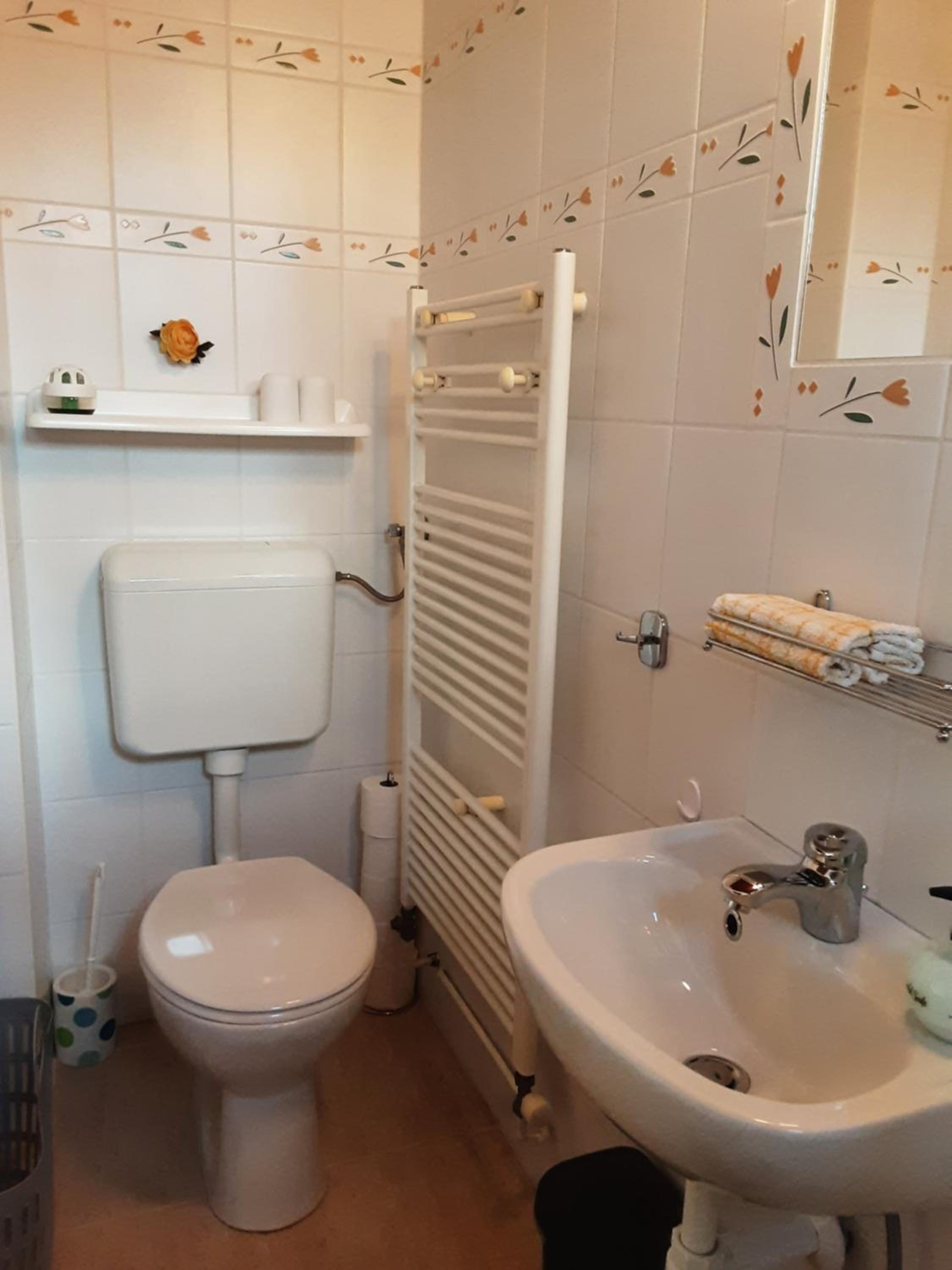 Triple Room with Private Bathroom photo 3