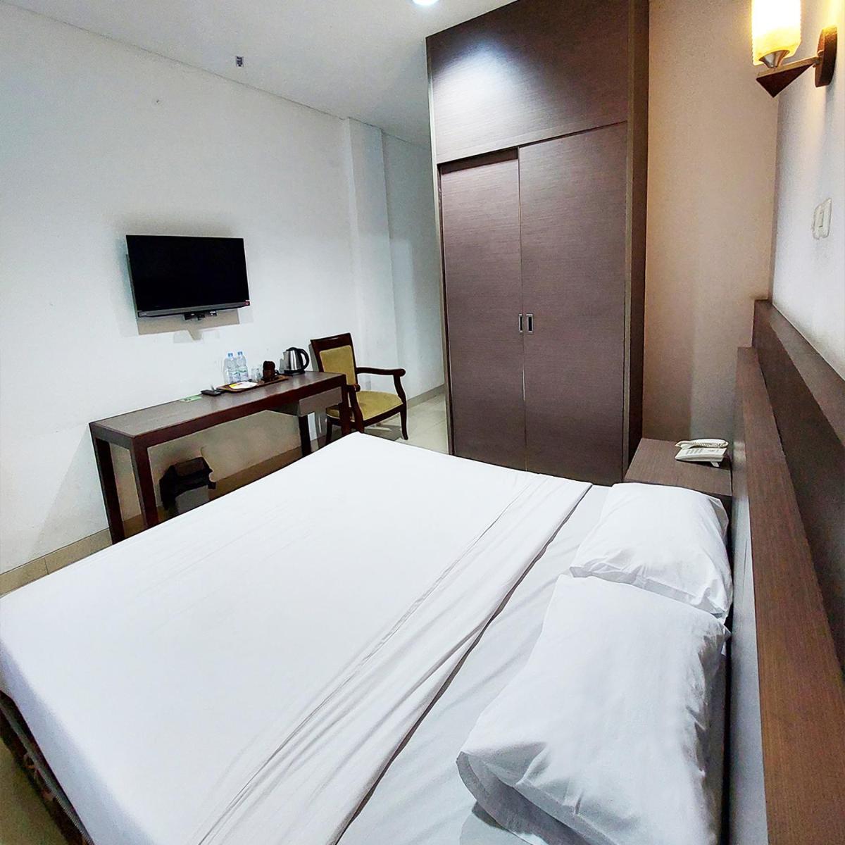 Superior King Room - Photo 2