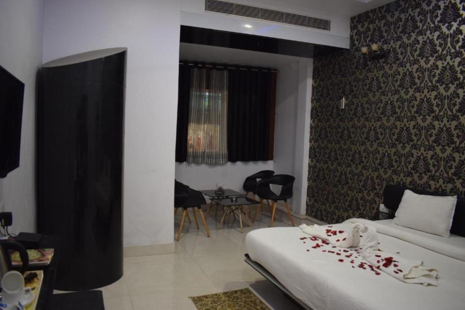 Standard Double Room photo 3