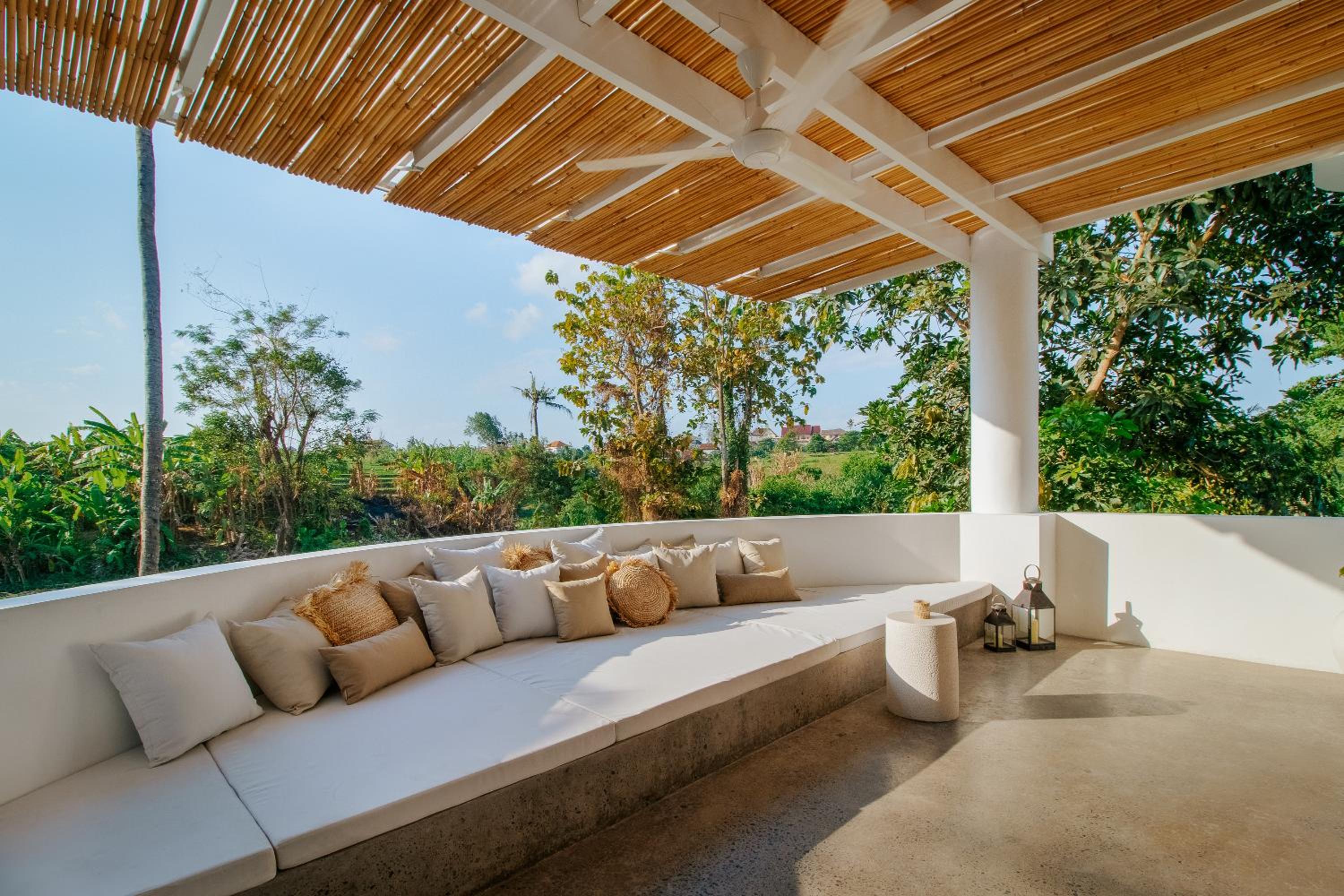 Deluxe Villa photo 2
