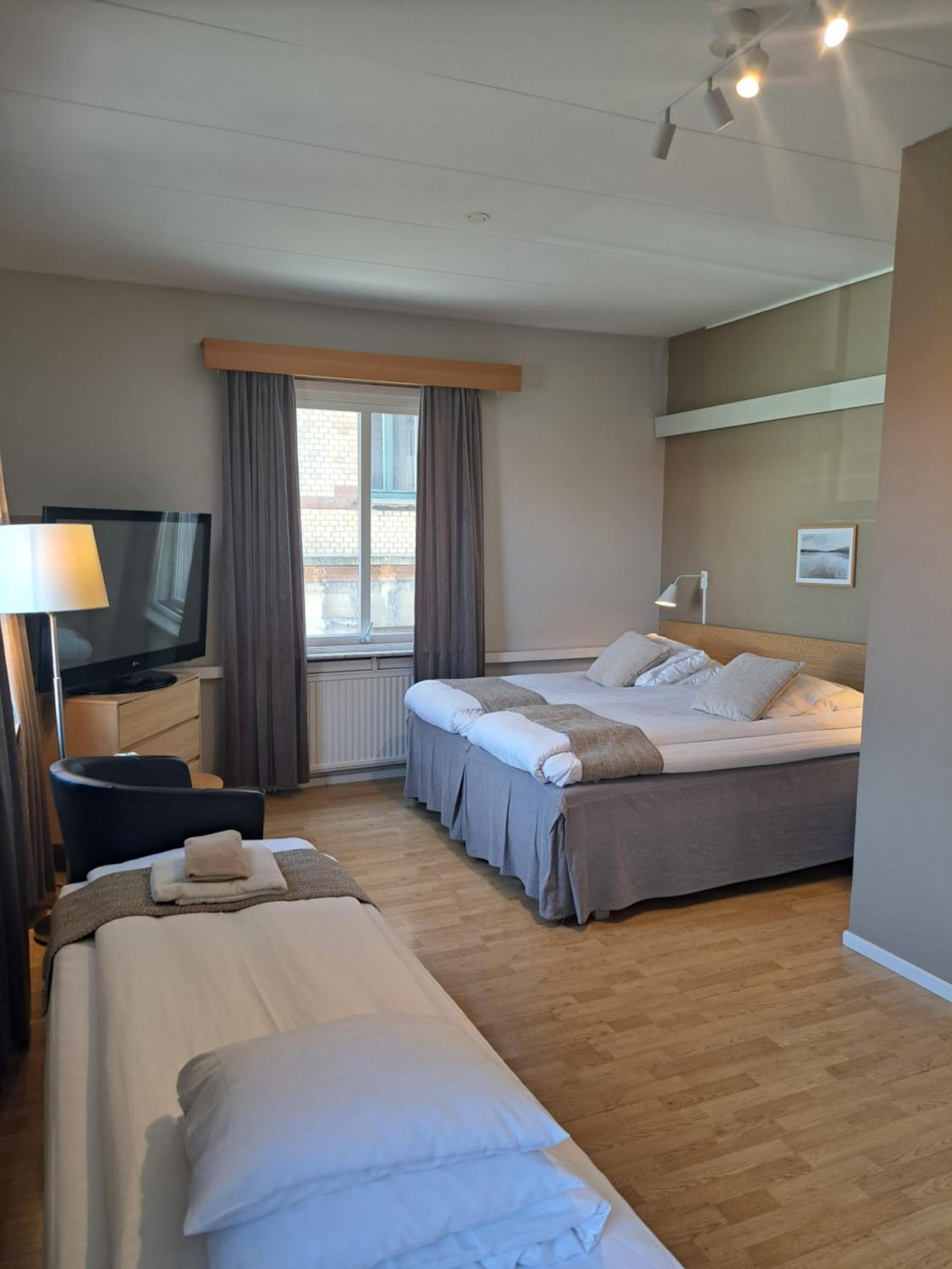 Basic Triple Room