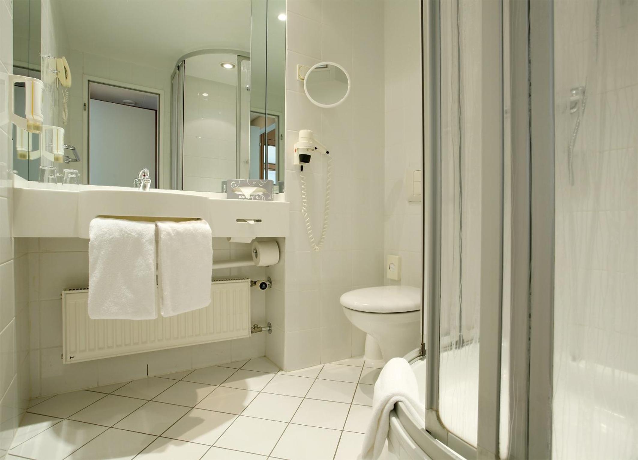 Standard Double Room - Photo 2