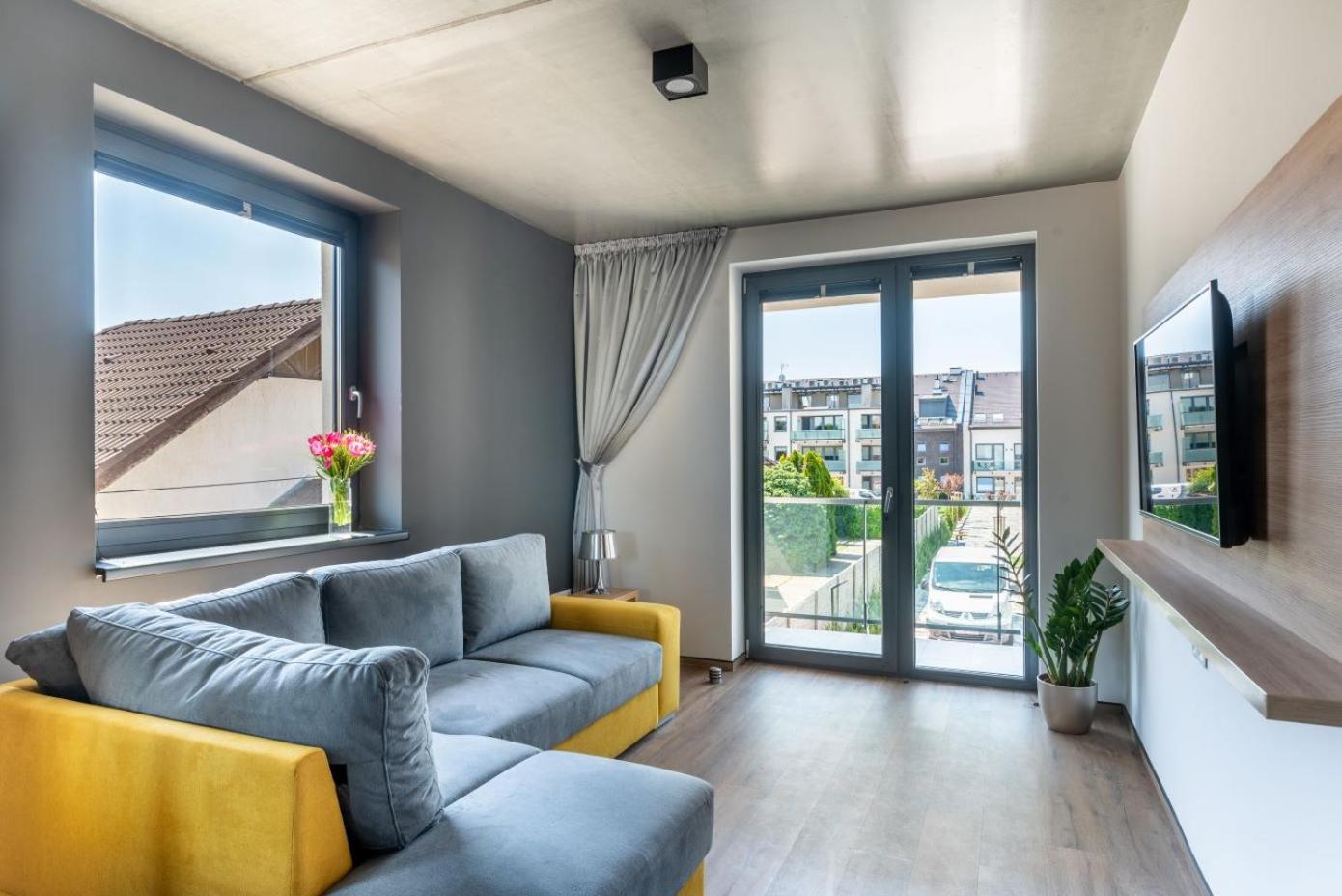 Apartment with Terrace