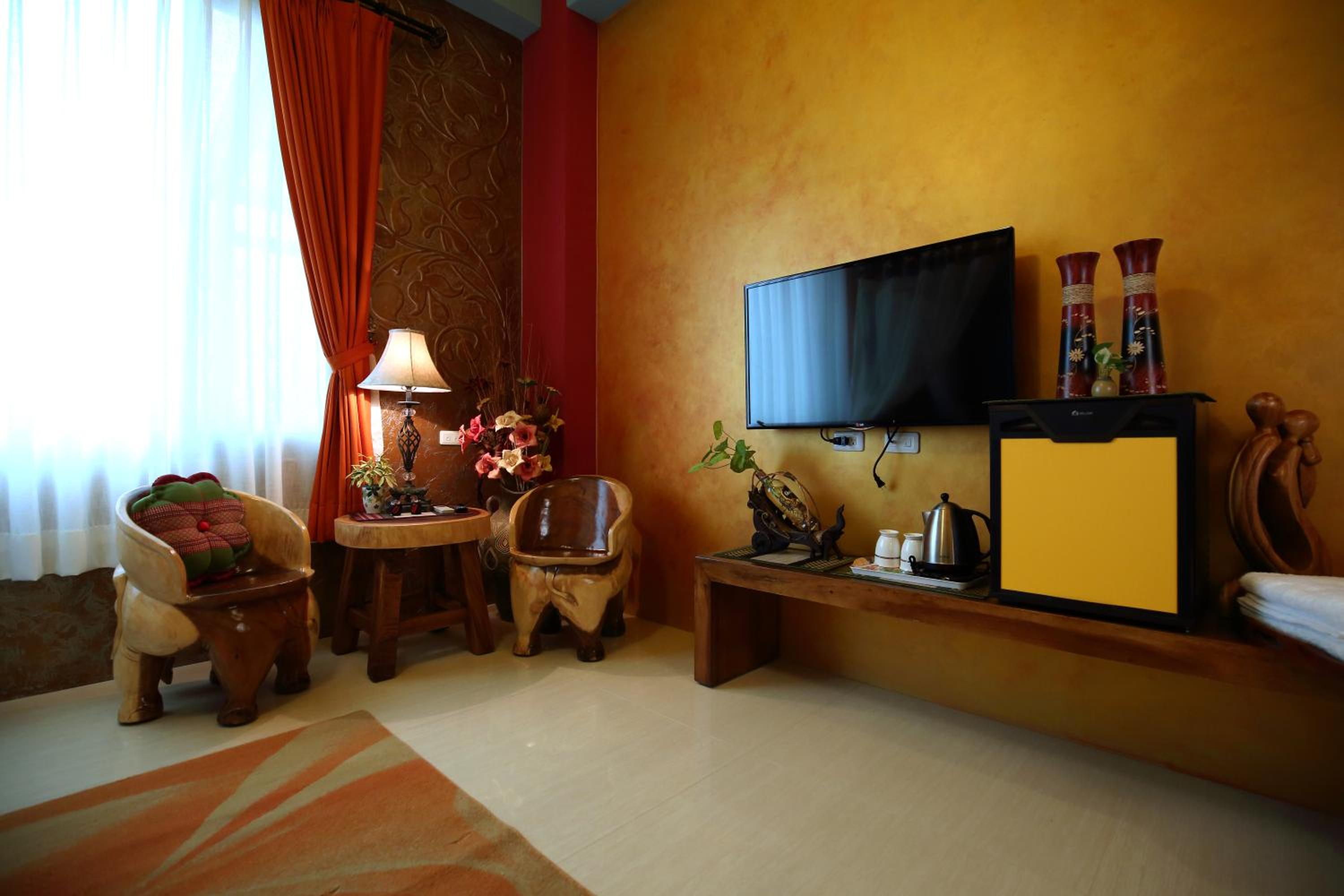 Double Room - Photo 5
