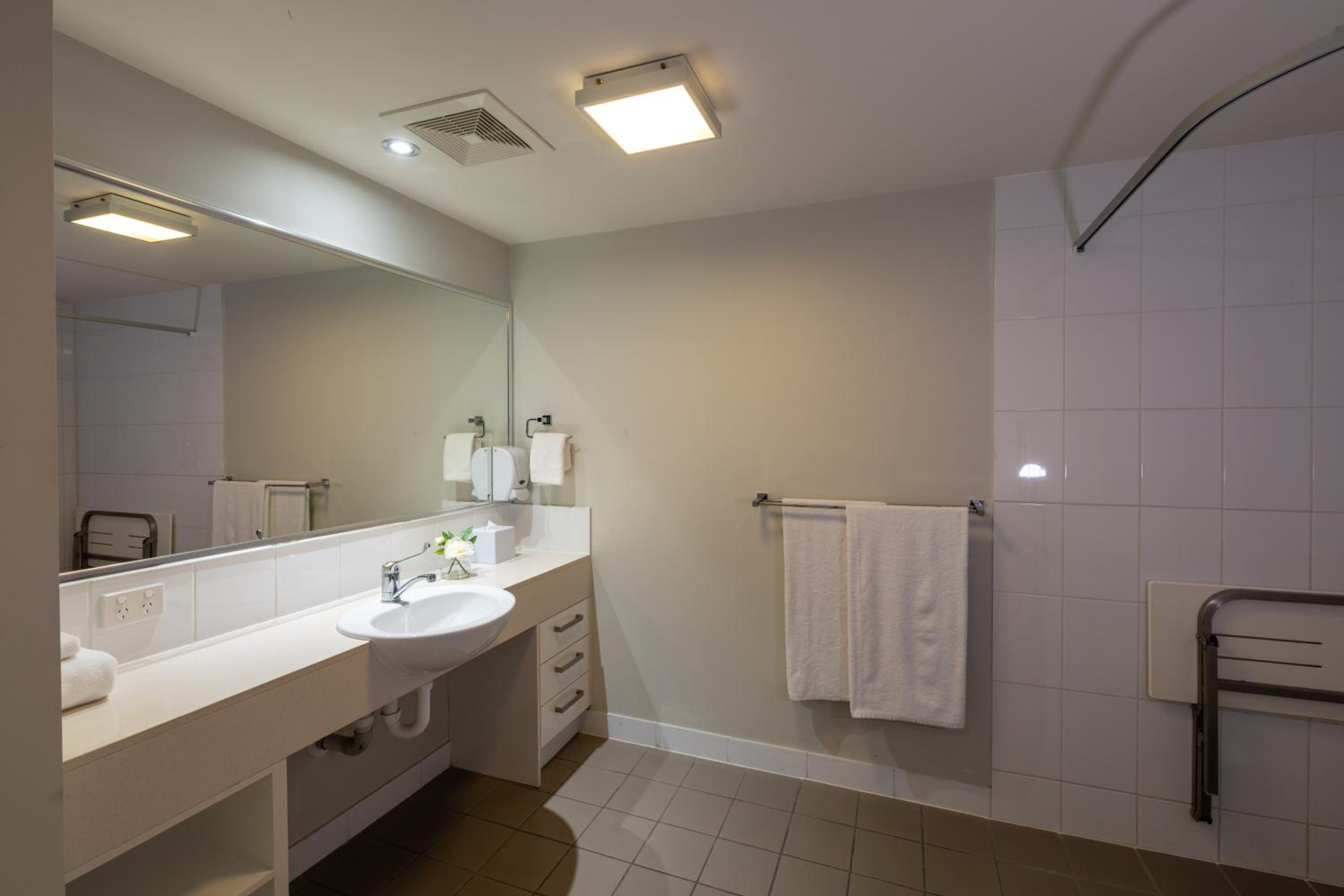 Studio Apartment Accessible - Photo 2