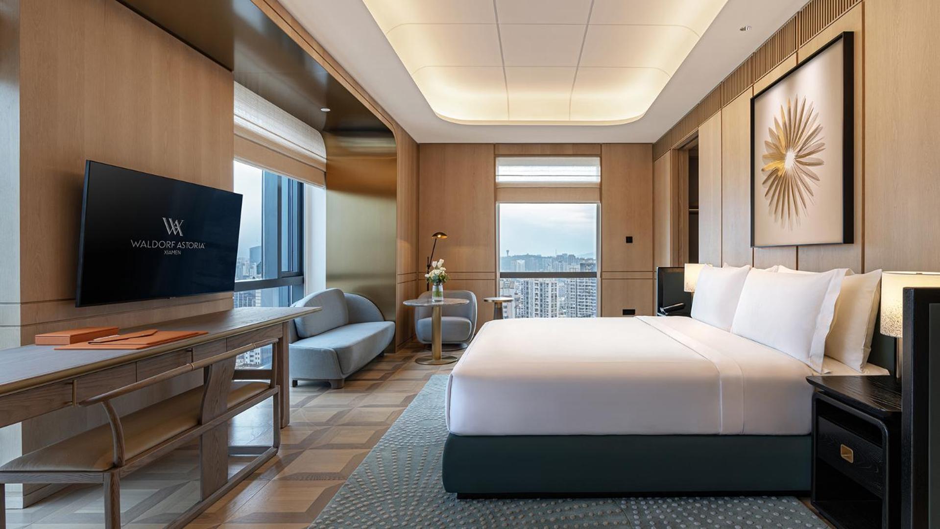 Premier King Room - Photo 2