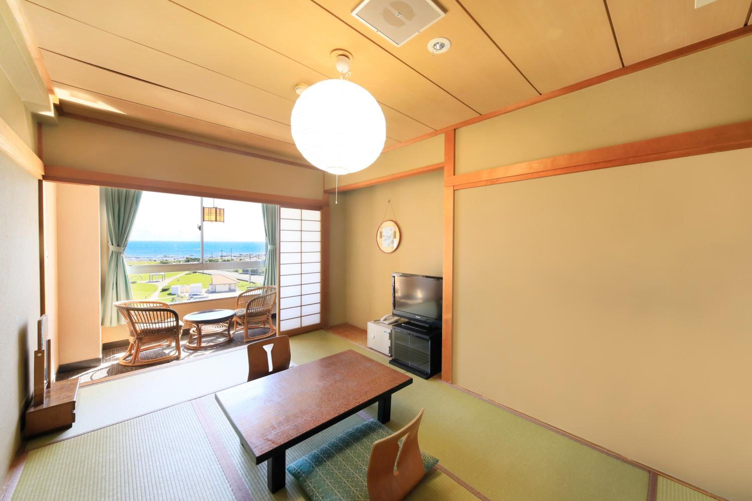 Japanese-Style Room with Front Sea View