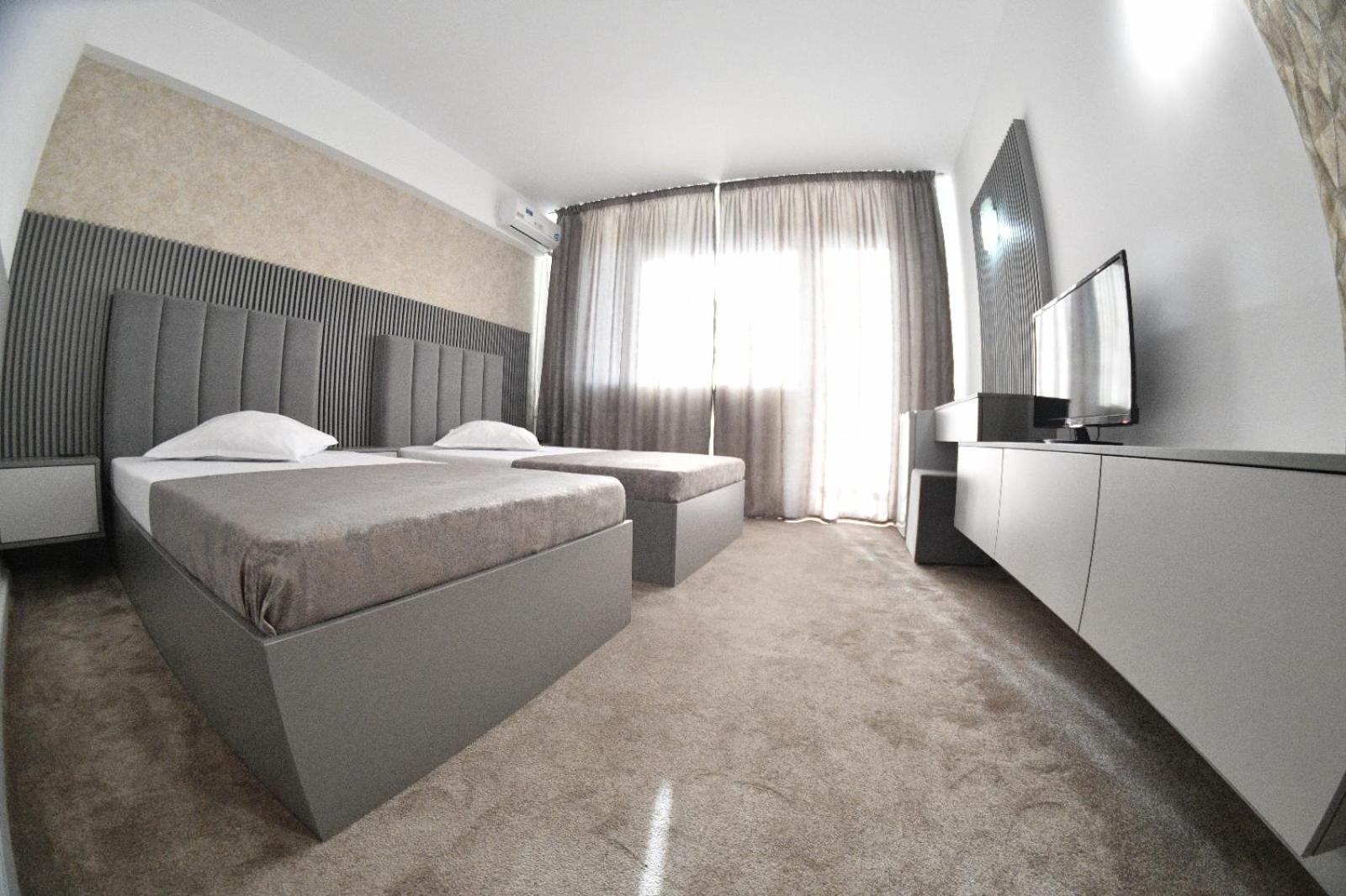 Double or Twin Room photo 1