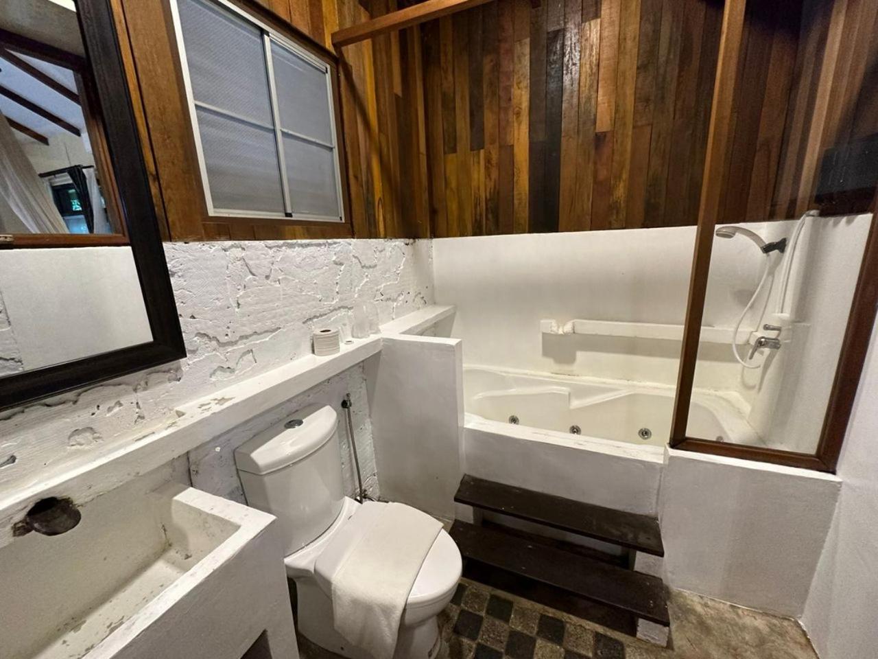 Deluxe Double Chalet