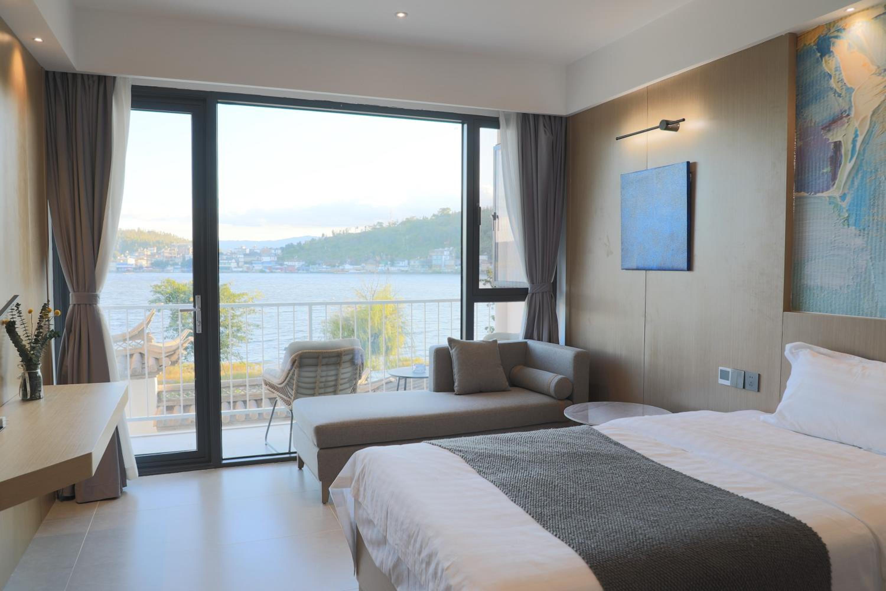 Superior Twin Room with Sea View photo 2