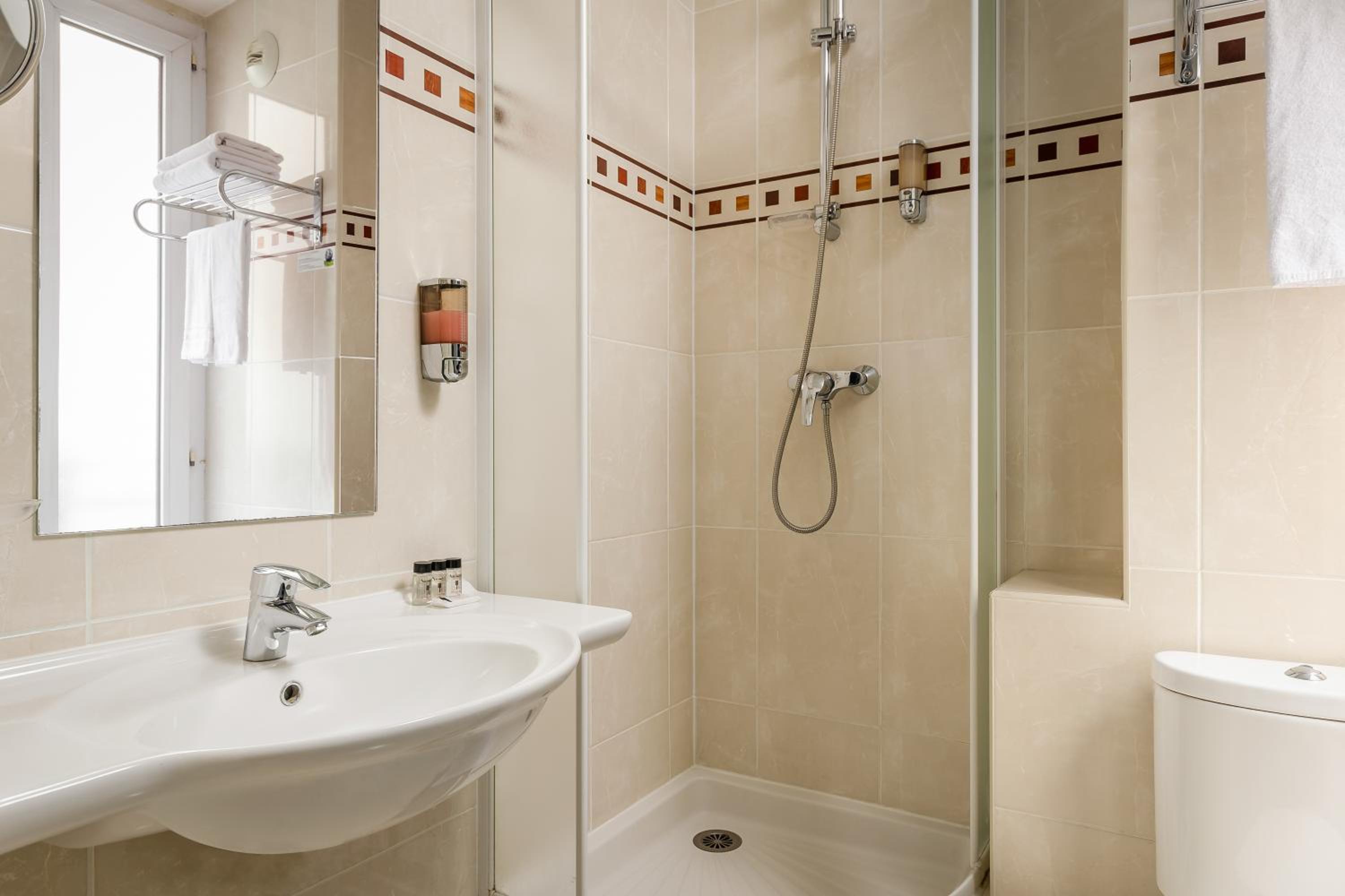 Triple Room photo 2