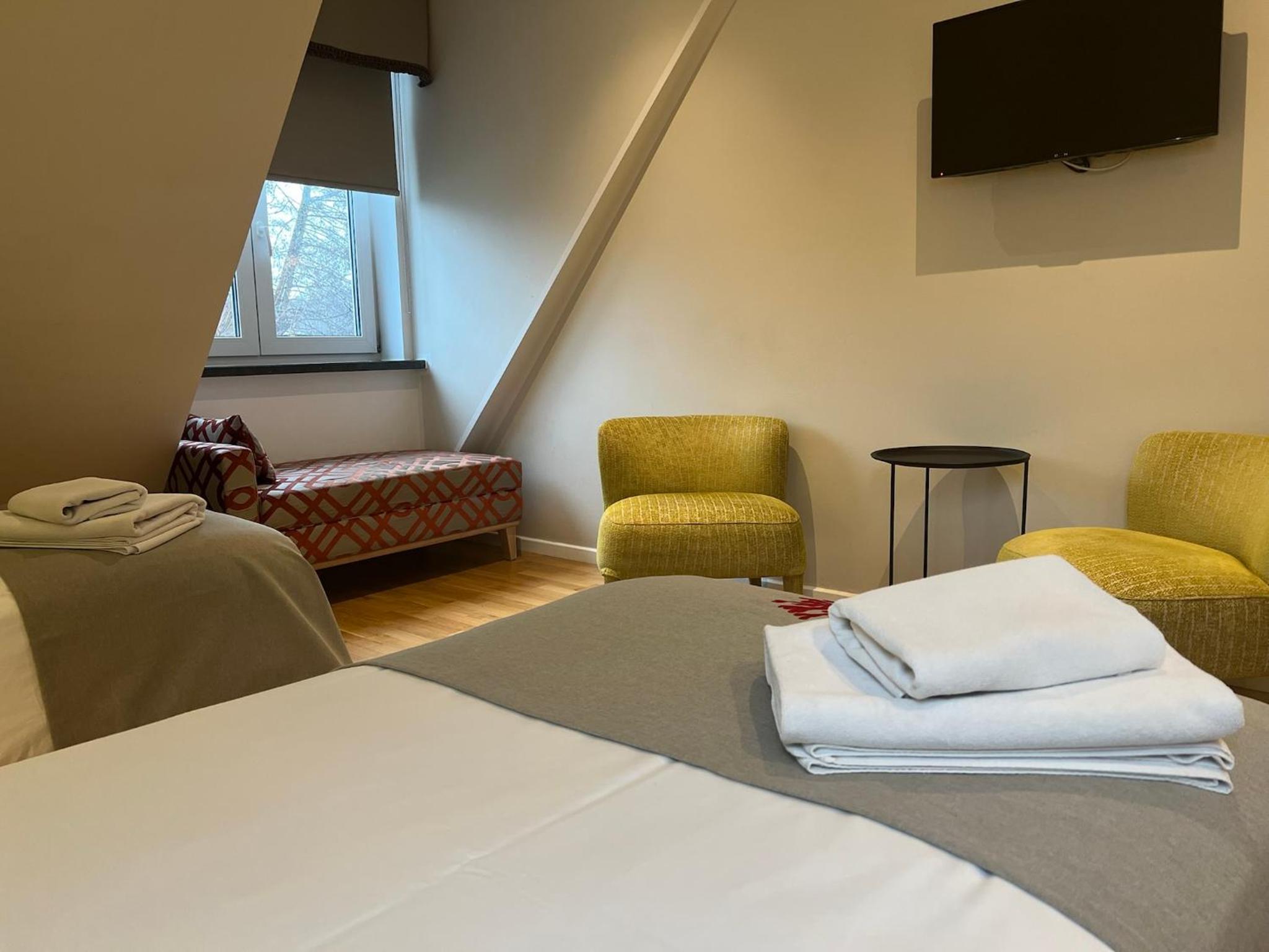 Comfort Triple Room with Shower