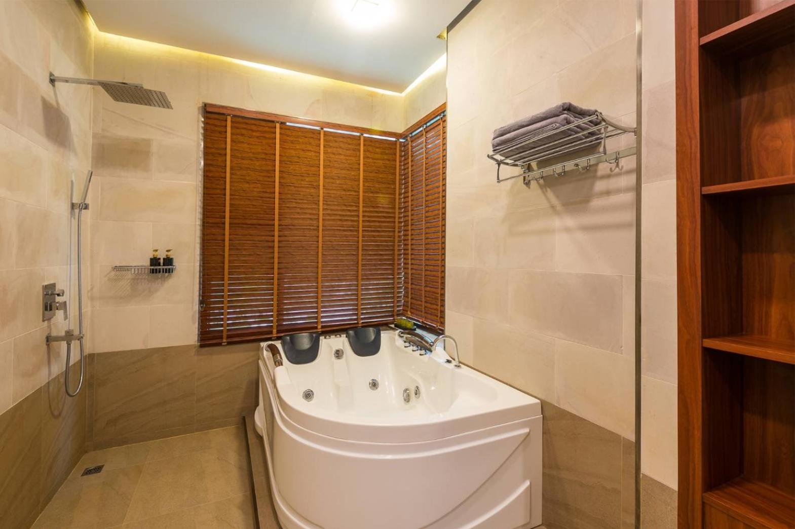 Deluxe Ocean View with Jacuzzi photo 3
