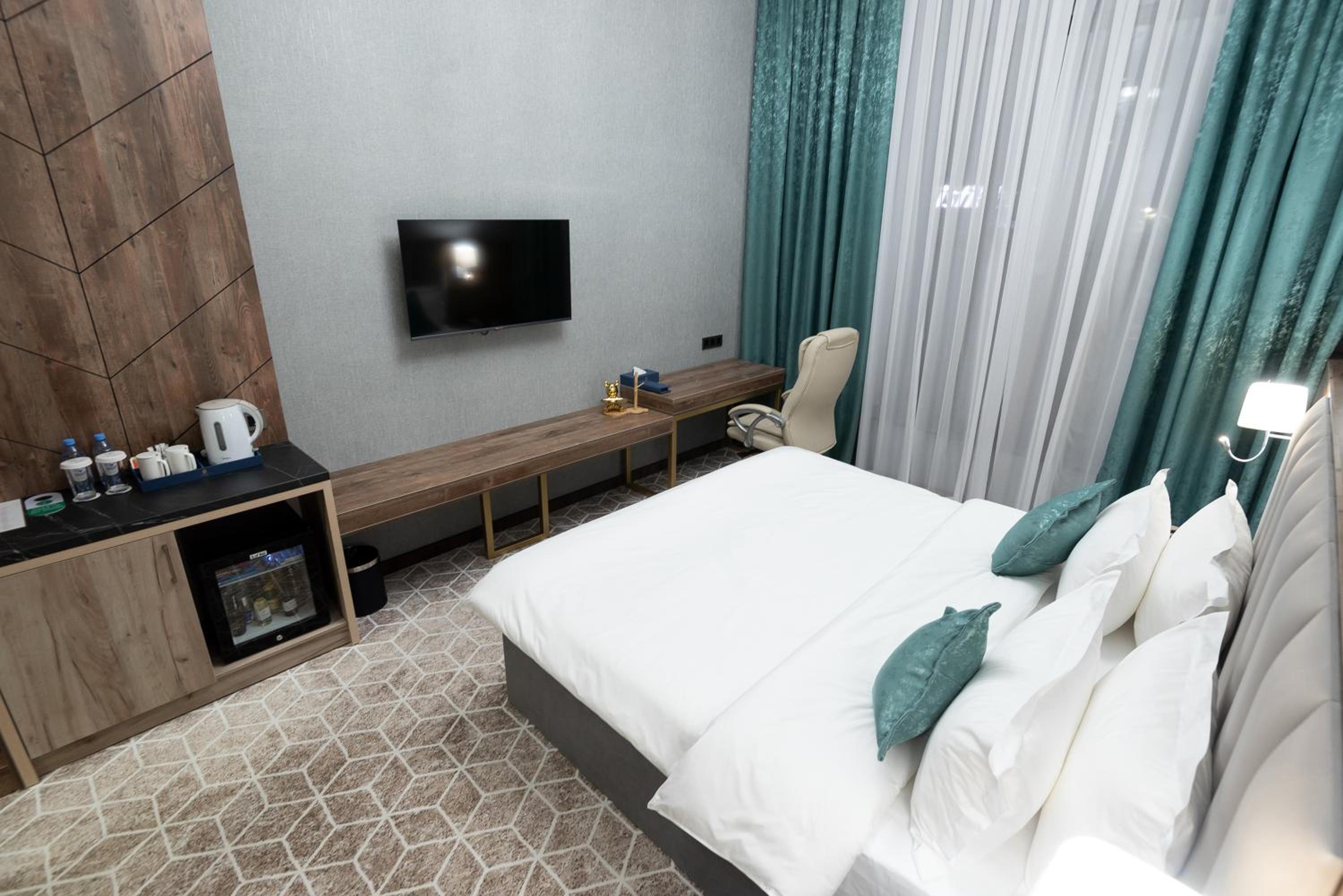 Superior Double or Twin Room photo 3