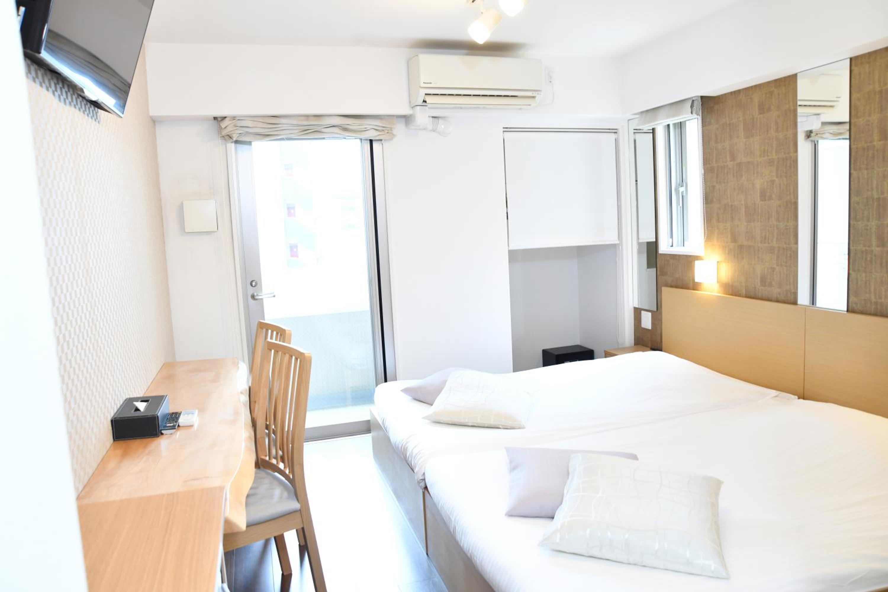 Standard Twin Room photo 1