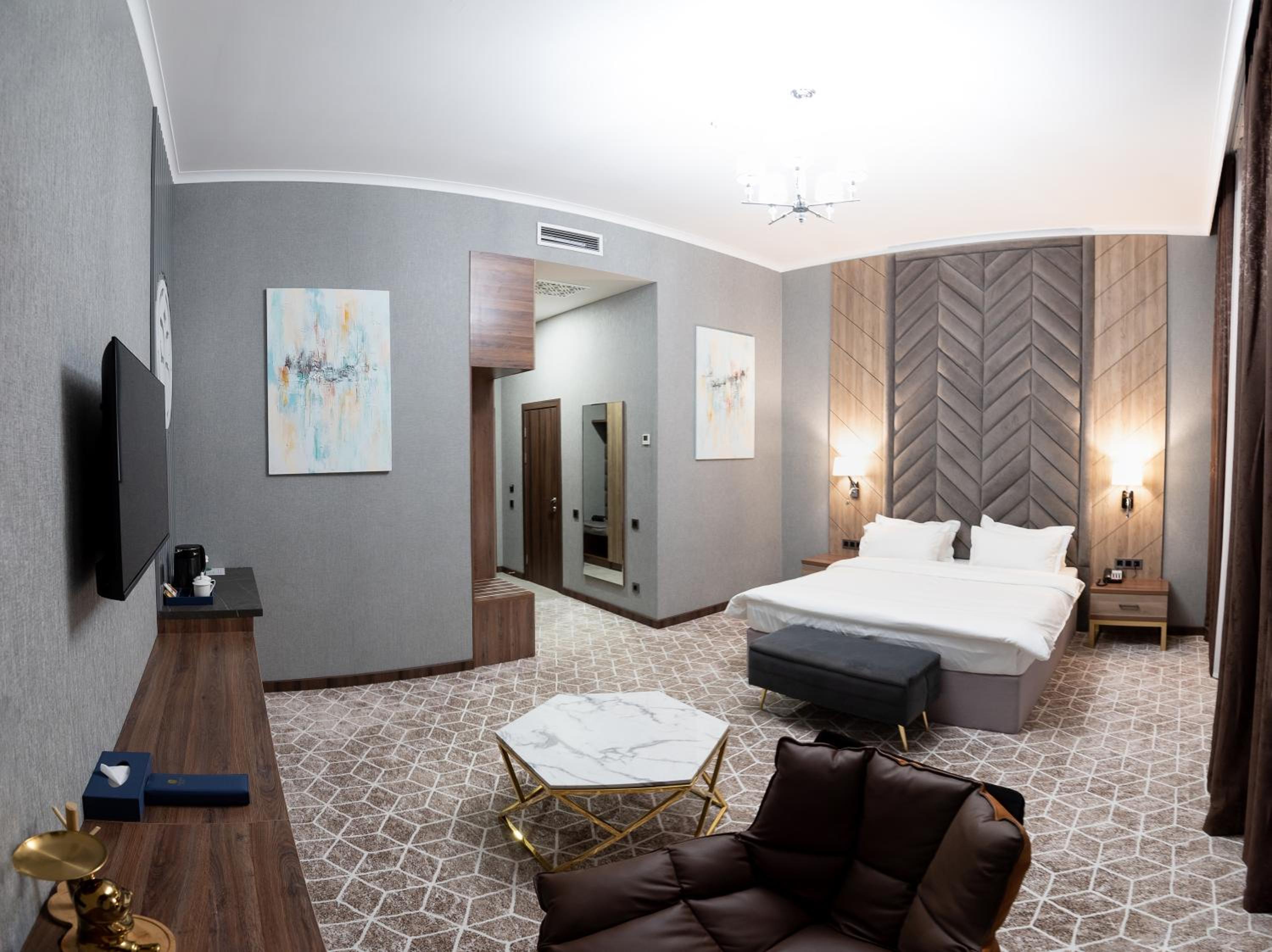 Deluxe Double or Twin Room photo 2