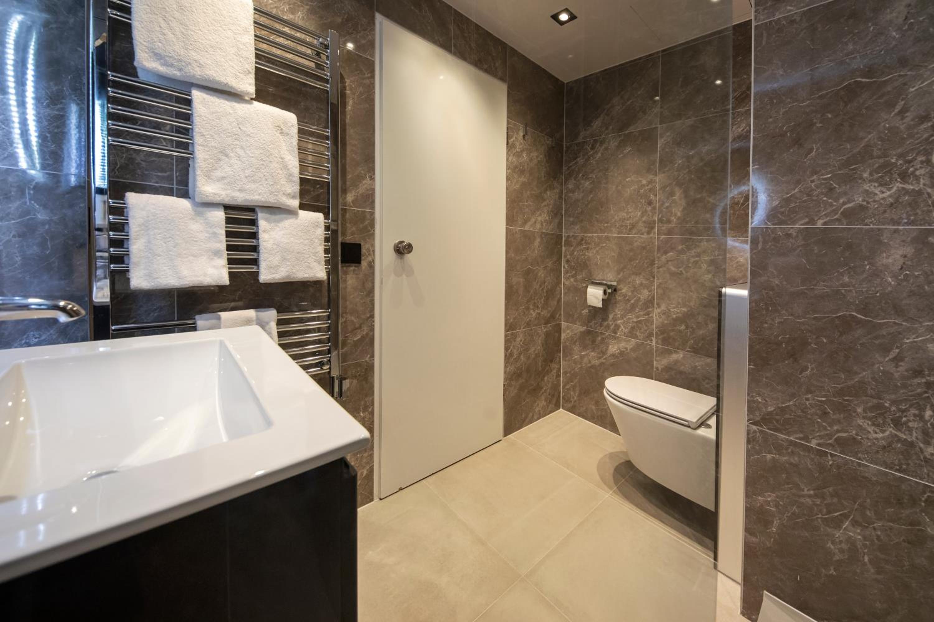 Superior Double Room - Photo 4
