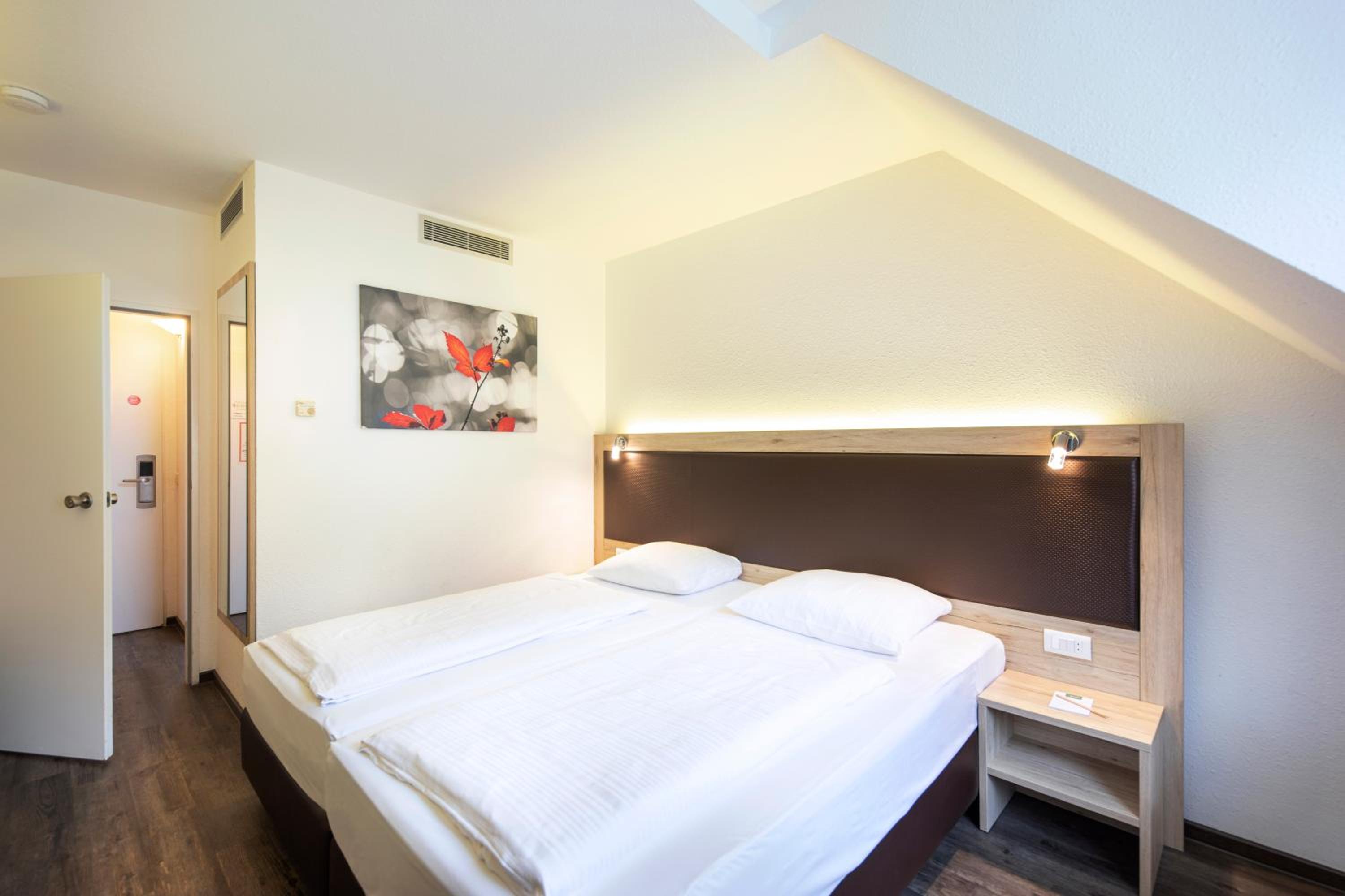 Superior Double Room - Photo 13
