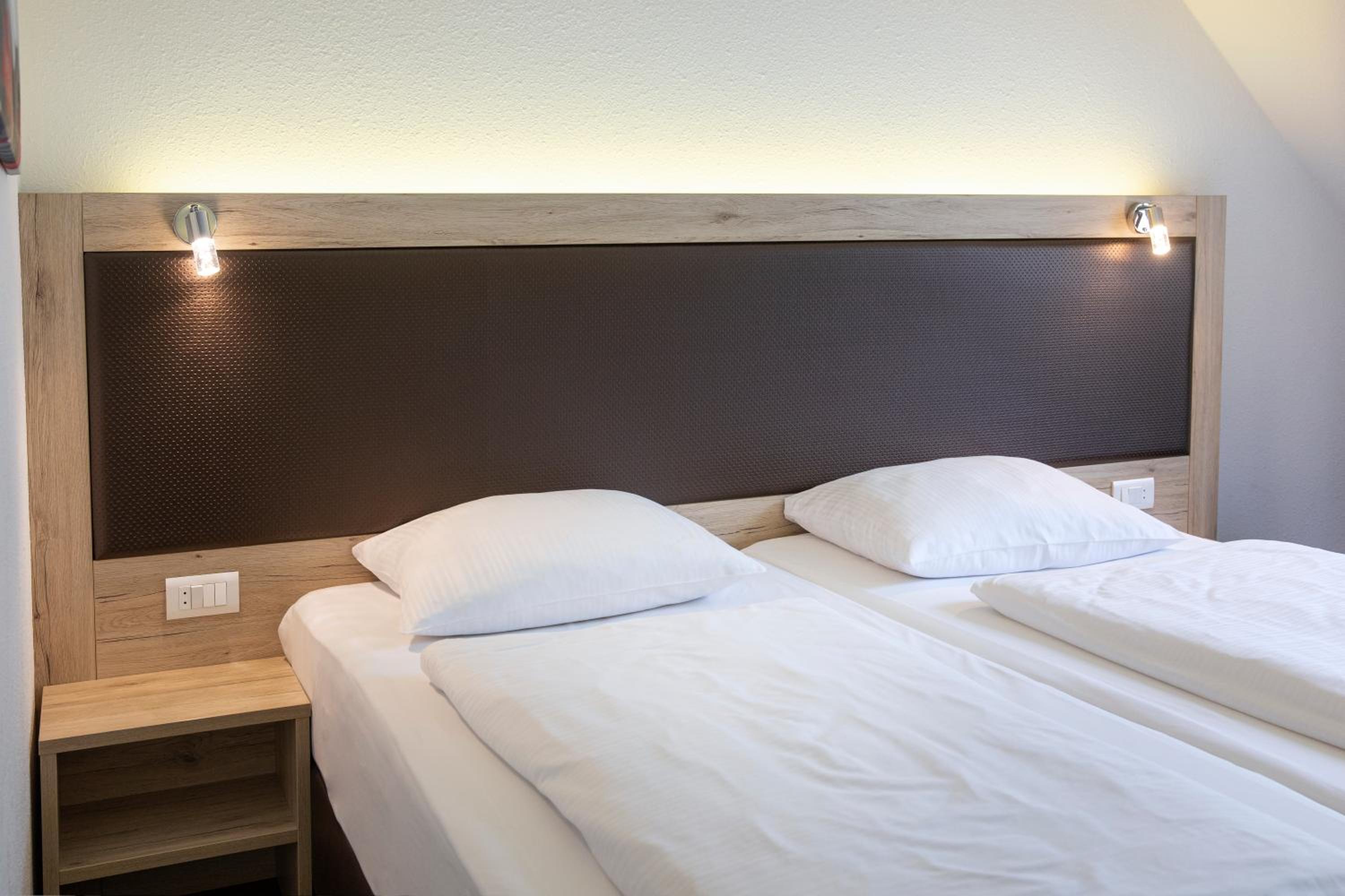Superior Double Room - Photo 3