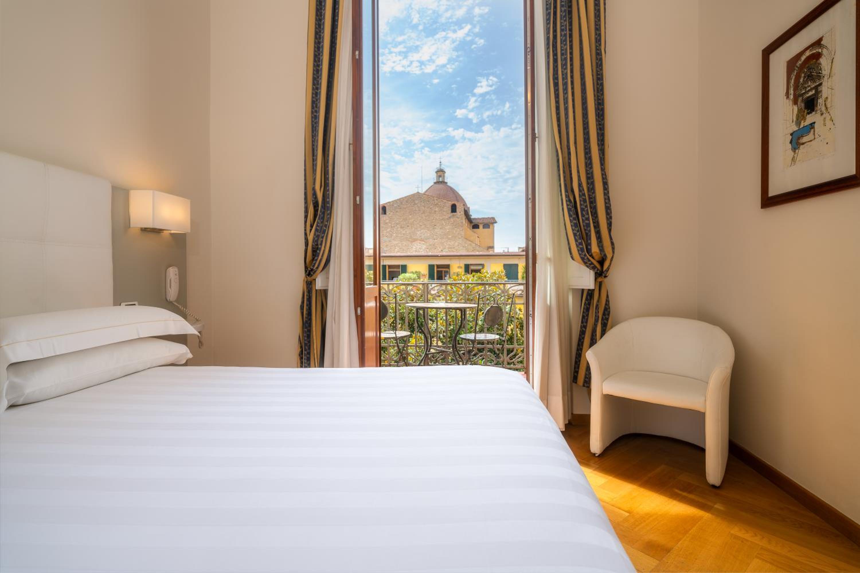 Double or Twin Room with Garden View photo 1