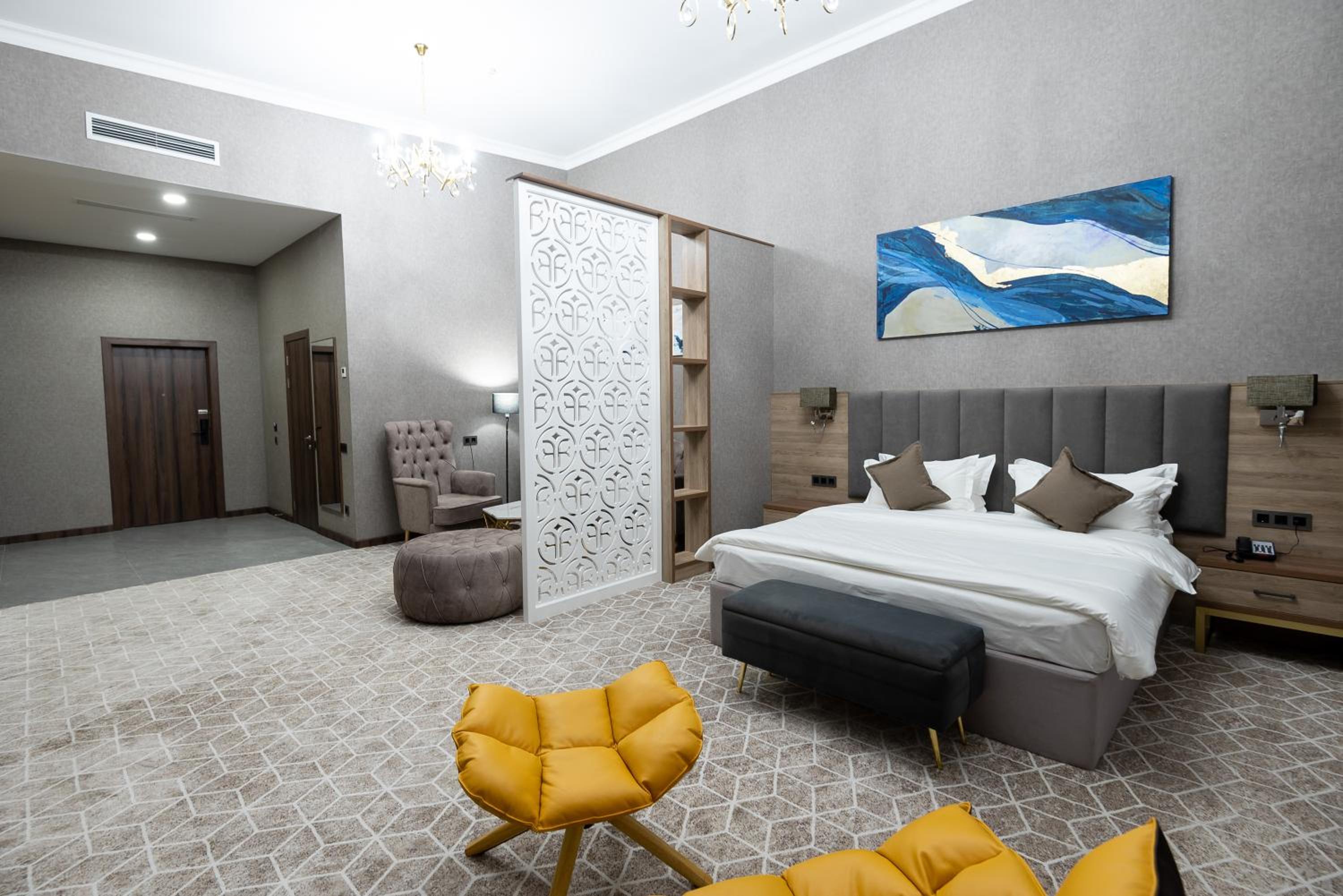 Executive Suite
