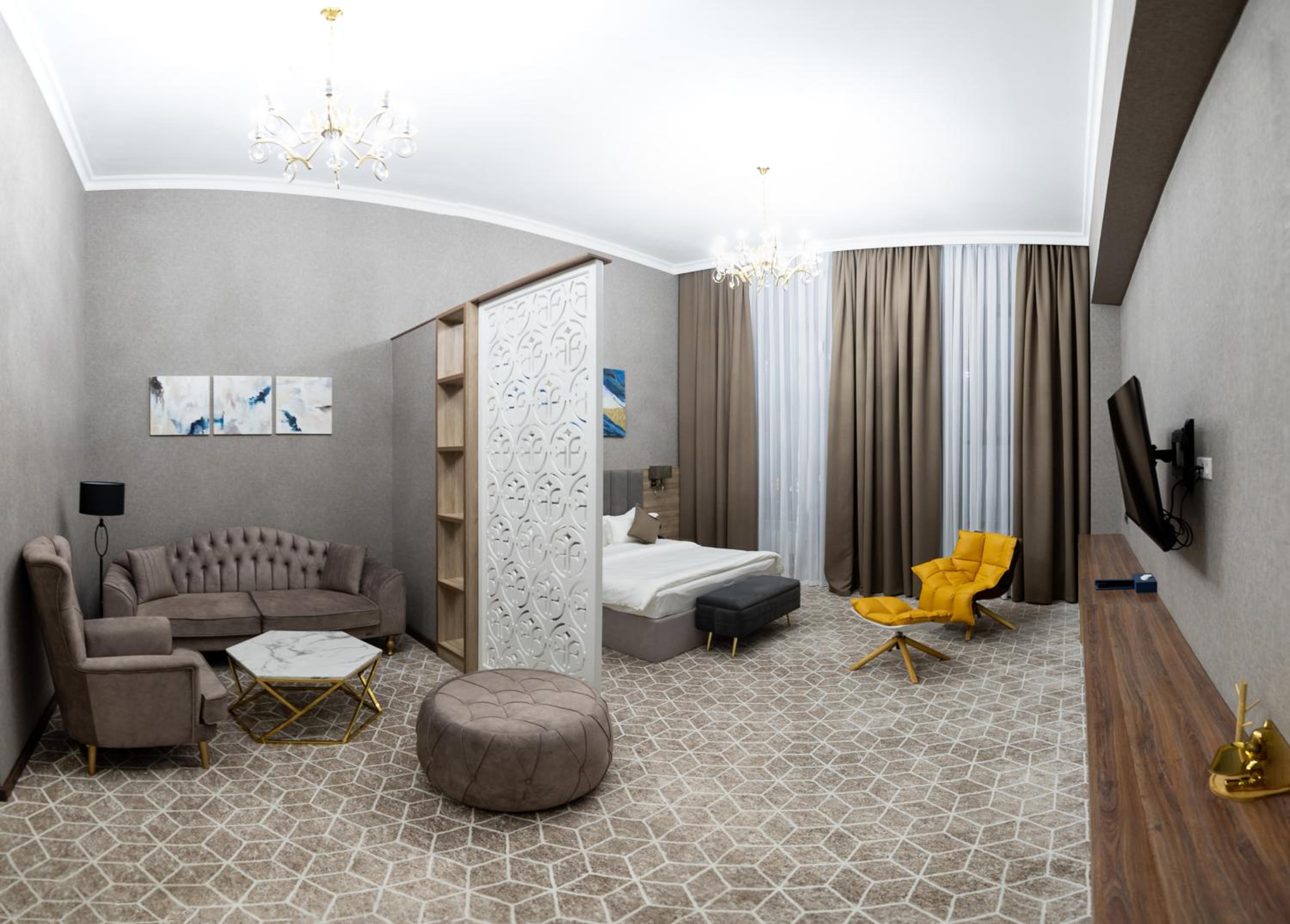 Executive Suite photo 2
